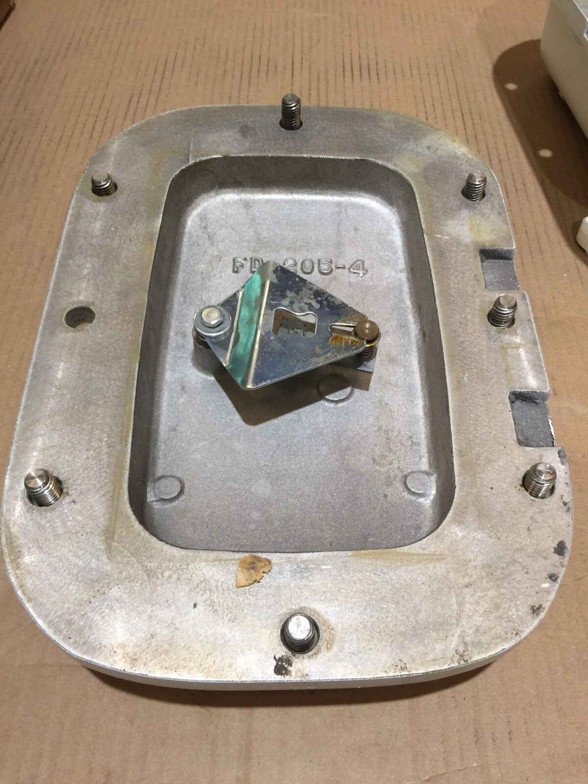 HOUSTON STOCK NEW CLASS 1 DIV X-FB-050 EXPLOSION 100 A NON FUSED DISCONNECT