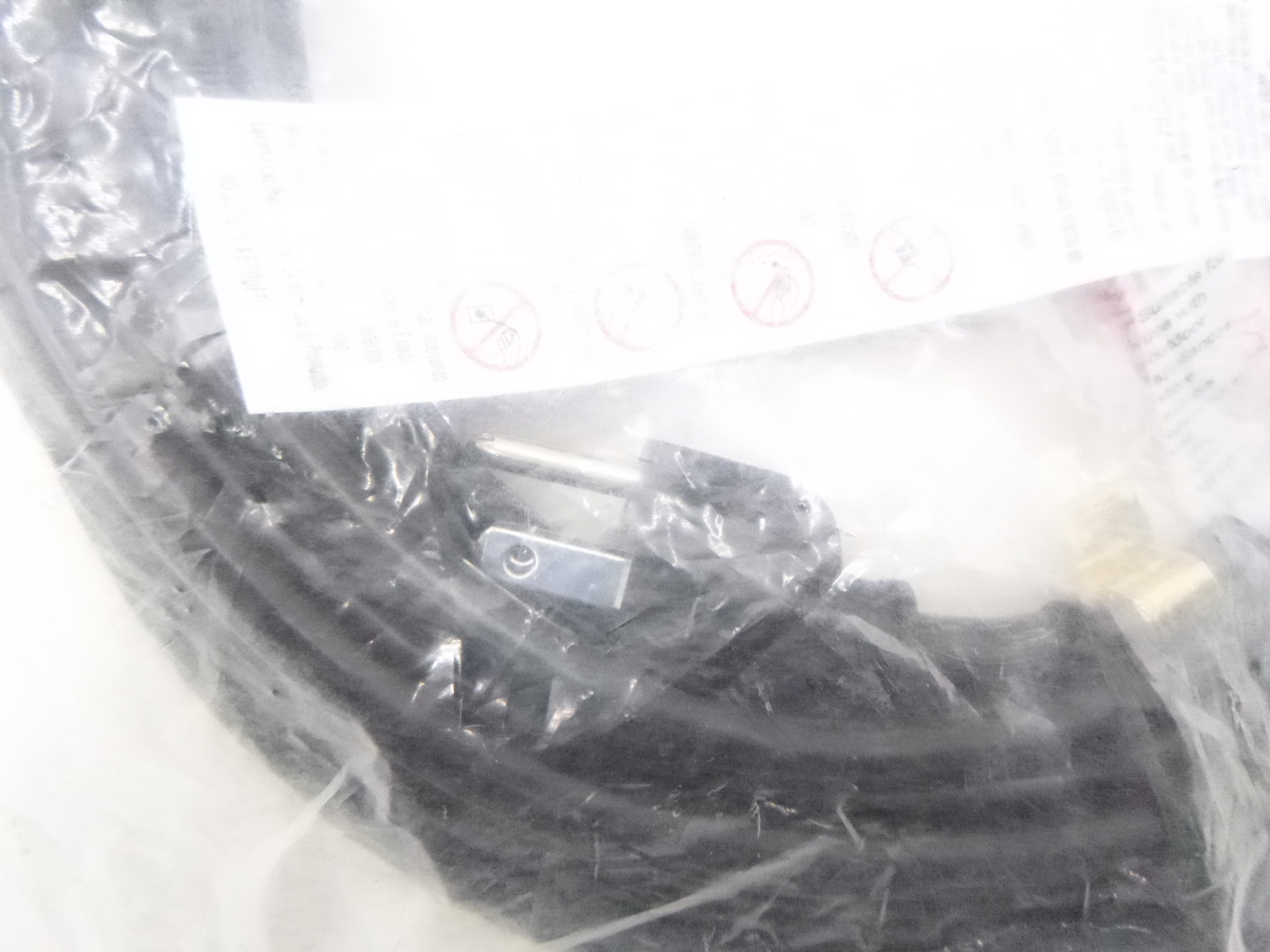 25′ 14AWG Monoprice 5303 Power Extension Cord for Indoor and Outdoor Use