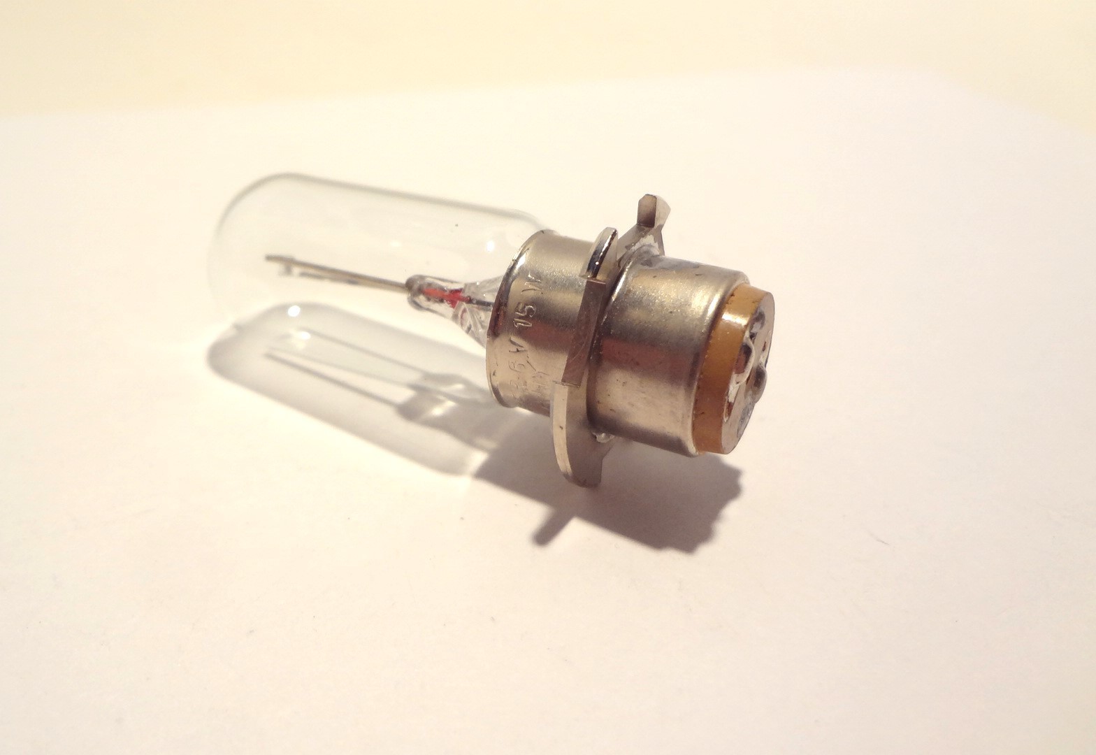 ZEISS BULB NO. 38-01-77 SLOTTED BASE 6 VOLT 15 WATT