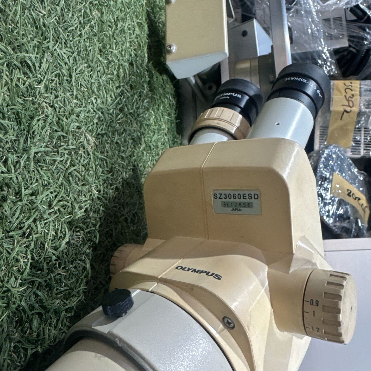 Olympus SZ3060ESD Stereo Microscope Head SZ-STB1 Stand GSWH20X 12.5 Eyepiece