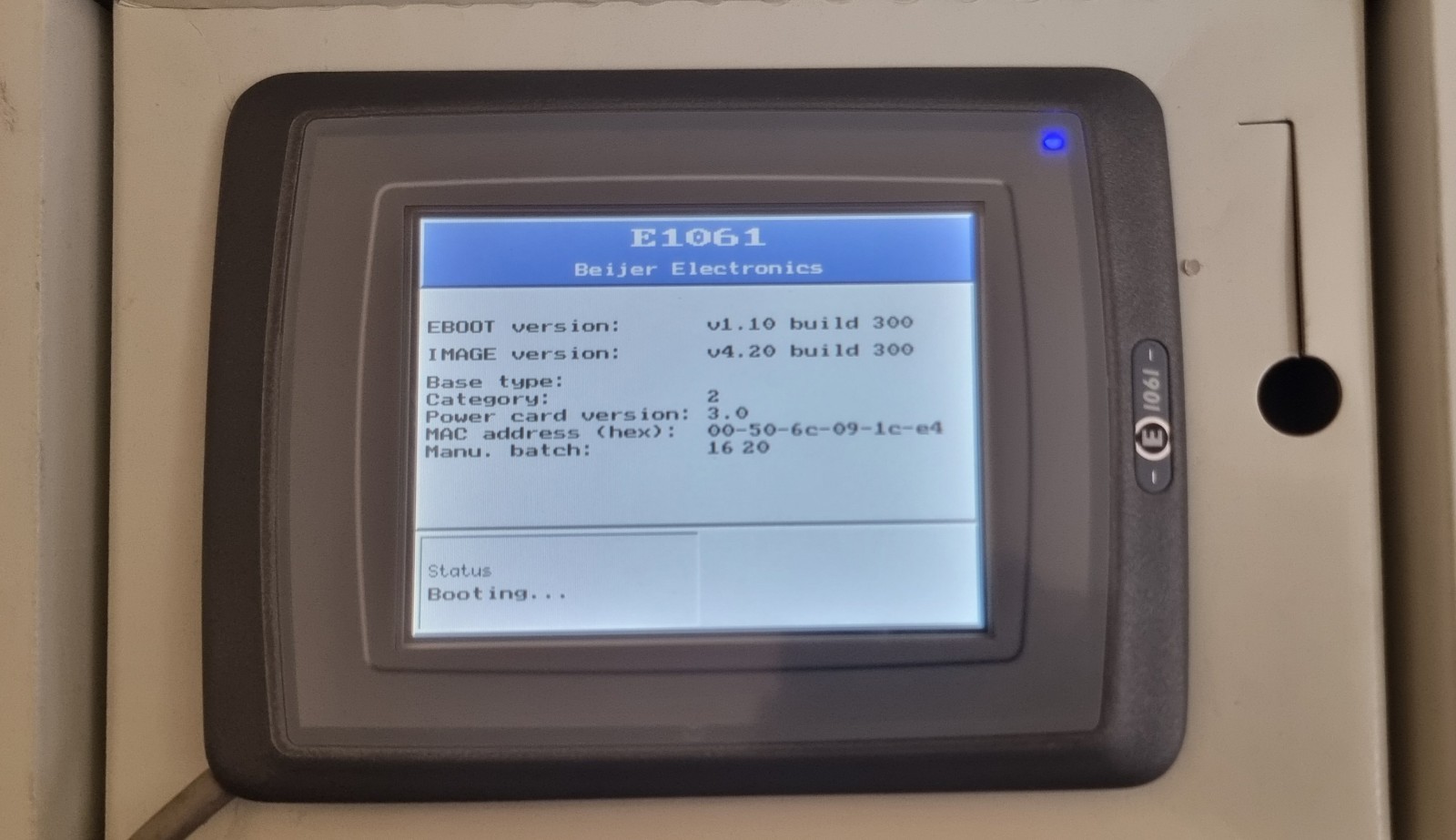BEIJER ELECTRONICS E1061 TYPE : 07907C 24VDC HMI DISPLAY
