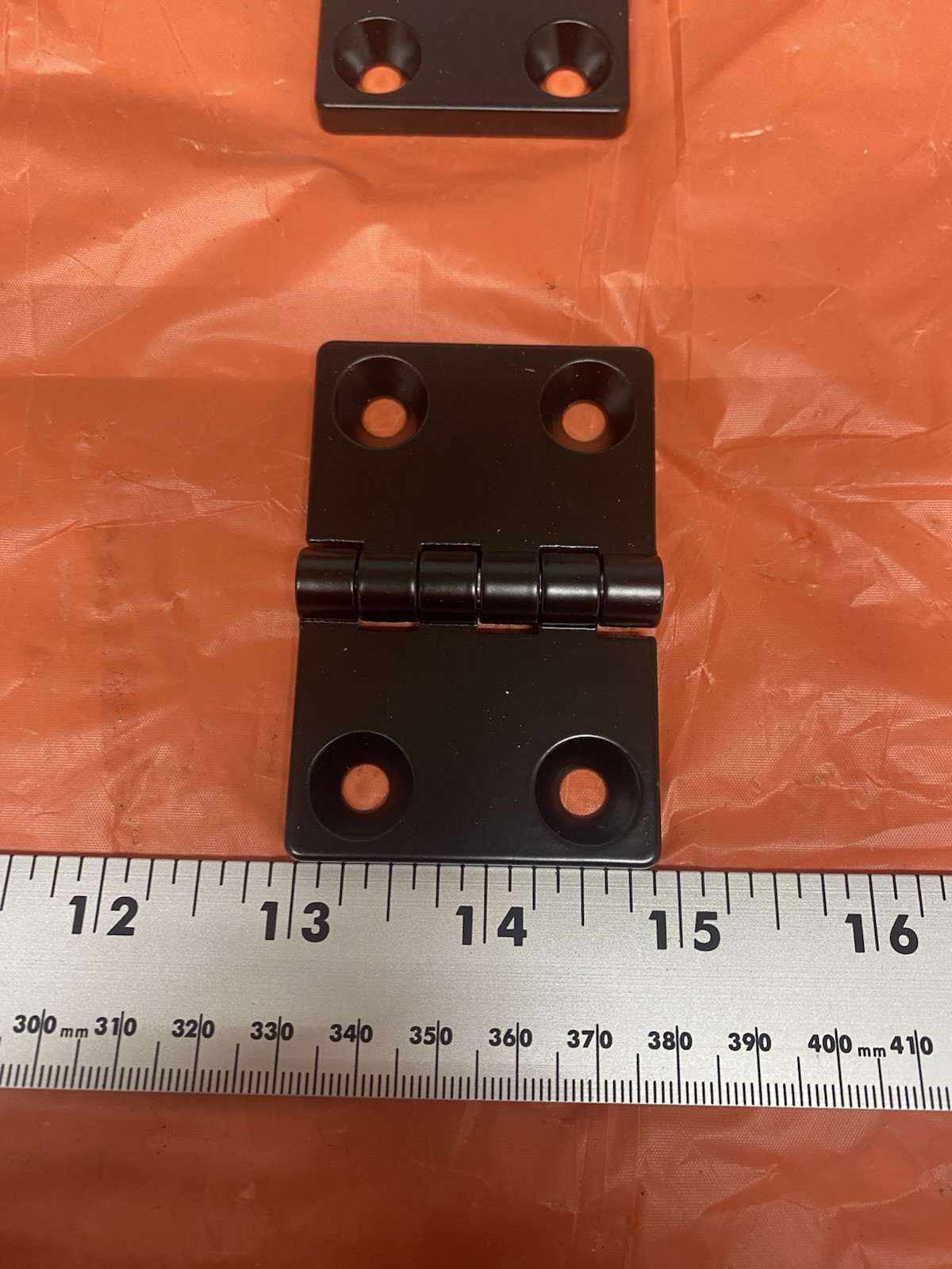 China Chinese Excavator Seat Hinges