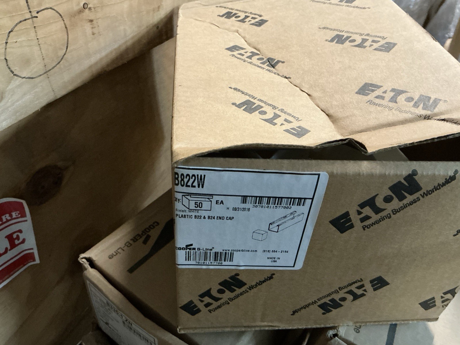 EATON B-LINE B822W PLASTIC END CAP FOR 1 5/8-IN. X 1 5/8-IN. CHANNEL (BOX OF 50)