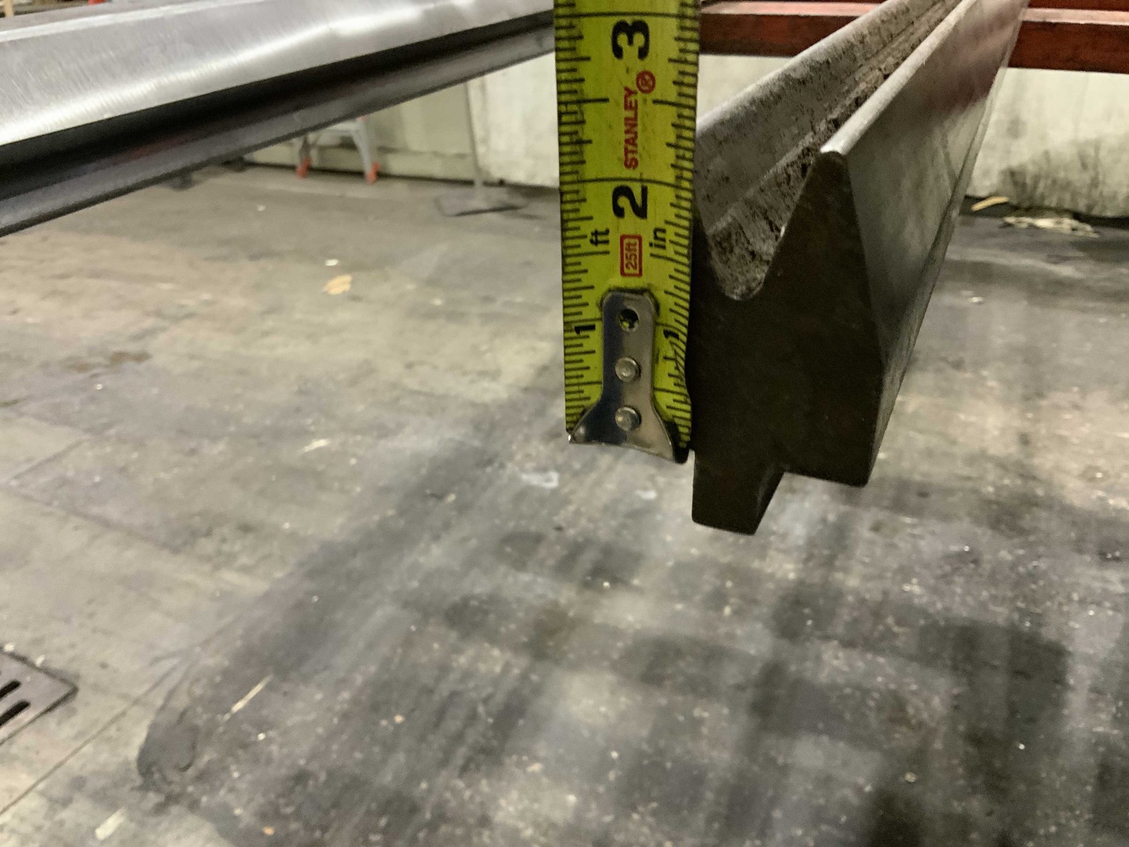 90-1/4″ X 7/8″ OPENING FEMALE PRESS BRAKE DIE: STOCK #76029