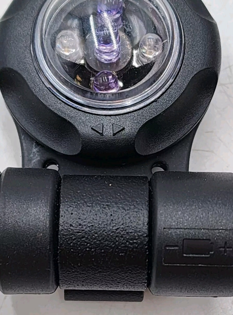 VIP Signal Light Adventure Light Takes 3V Lithium Battery 2/3A OEM/Genuine Green