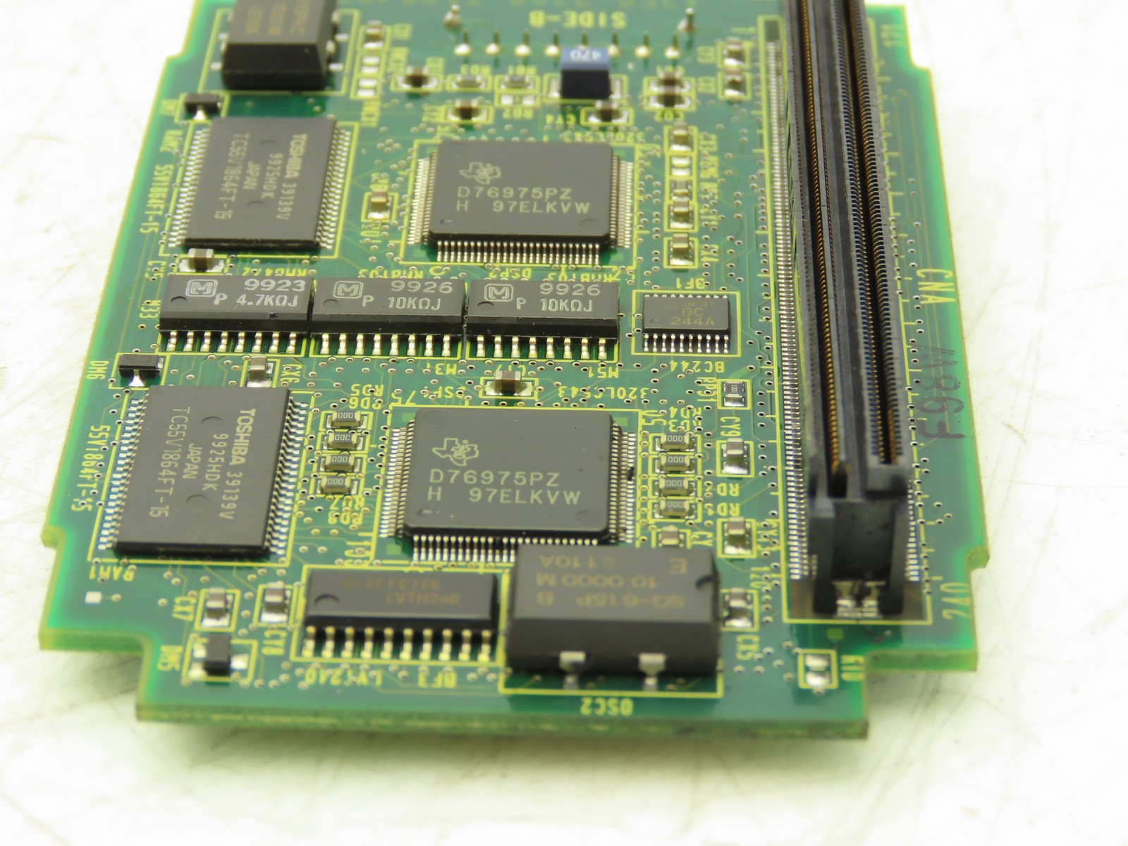 Fanuc A20B-3300-0120/02A 2/4 Axes Servo Card Control Module