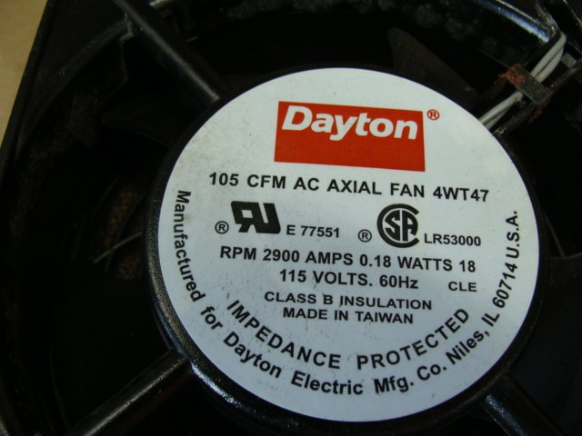 LOT OF 2 DAYTON 105CFM AC AXIAL FANS 4WT47 2900RPM 0.18A 18W 115V