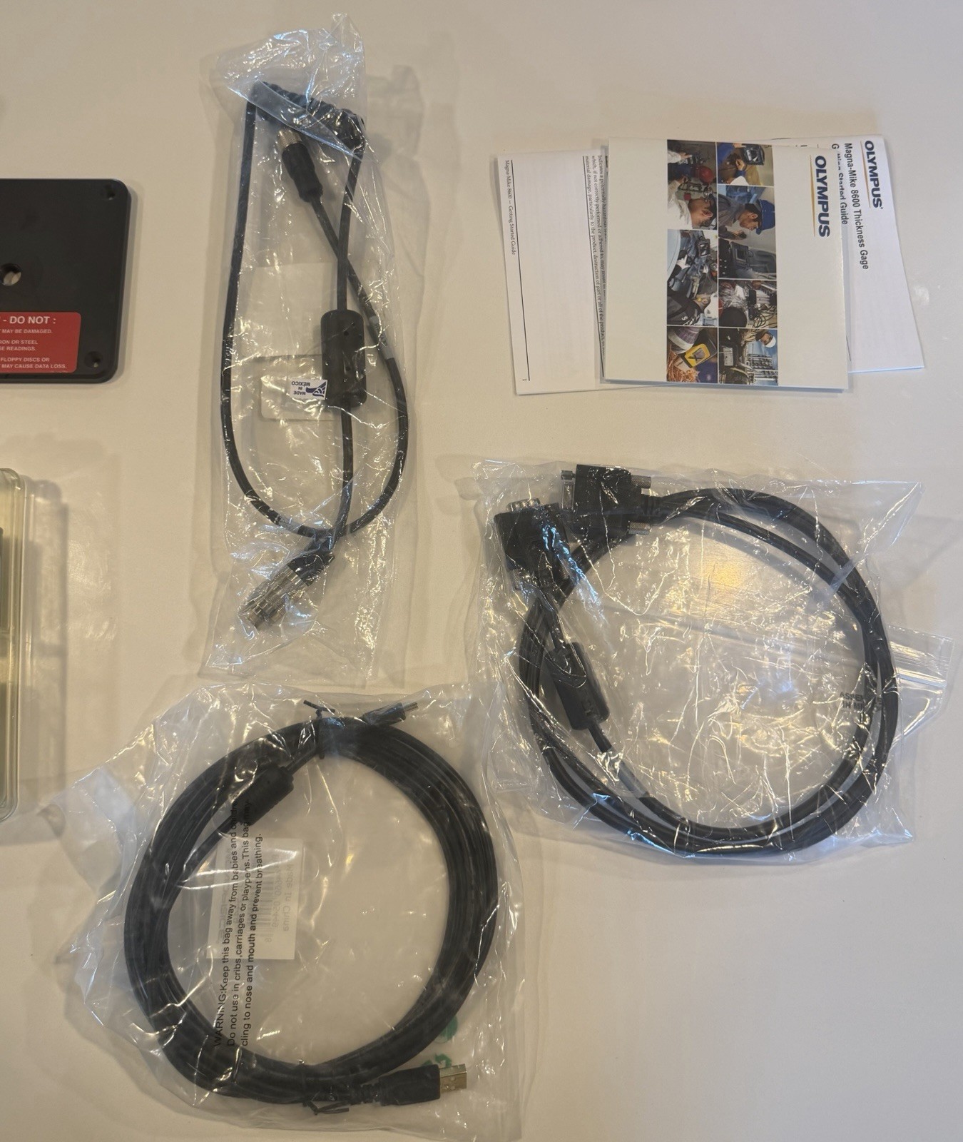 Olympus Magnamike 8600 Hall Effect Thickness Gage Kit & Probe