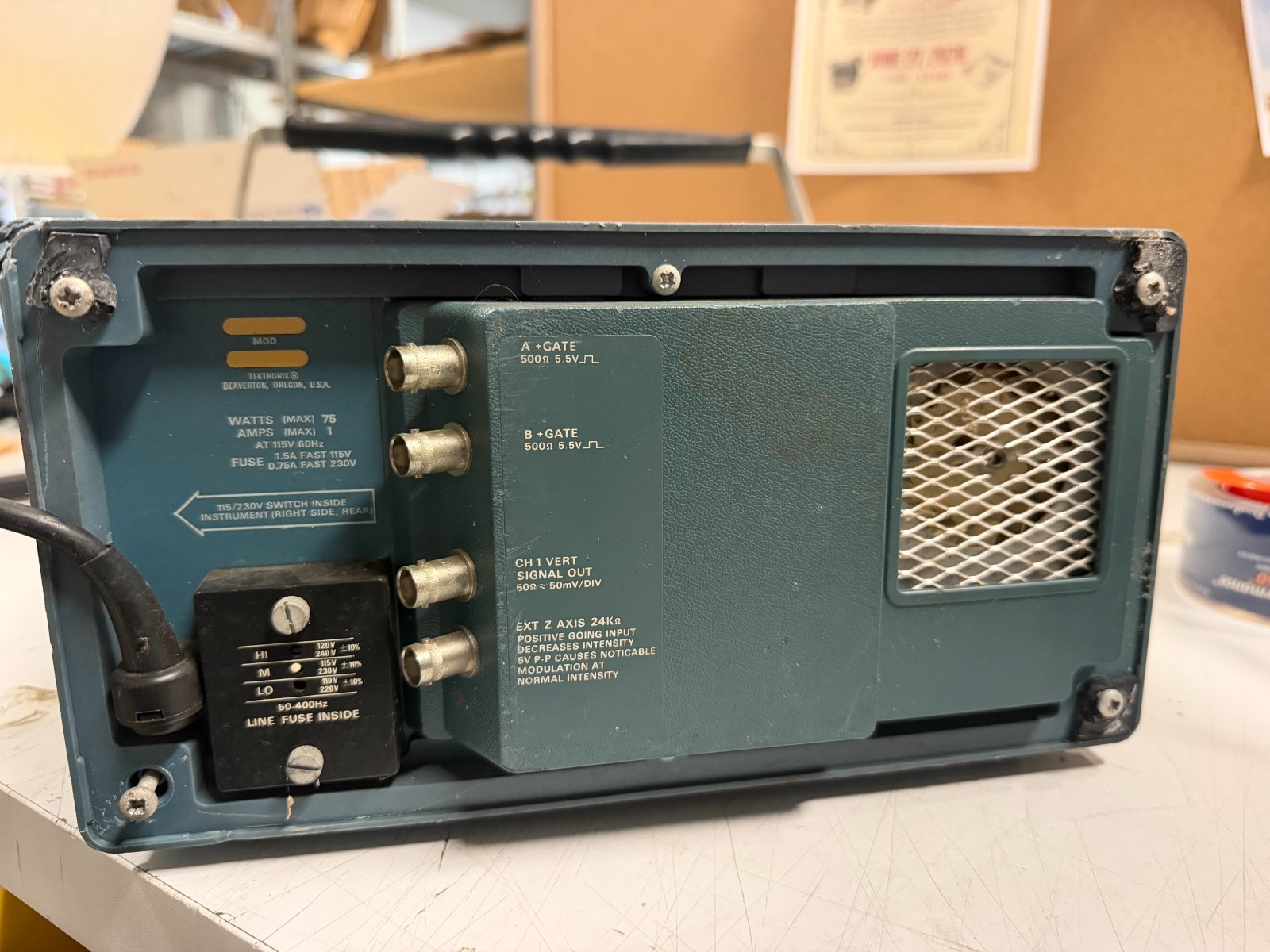 Tektronix 465 Oscilloscope