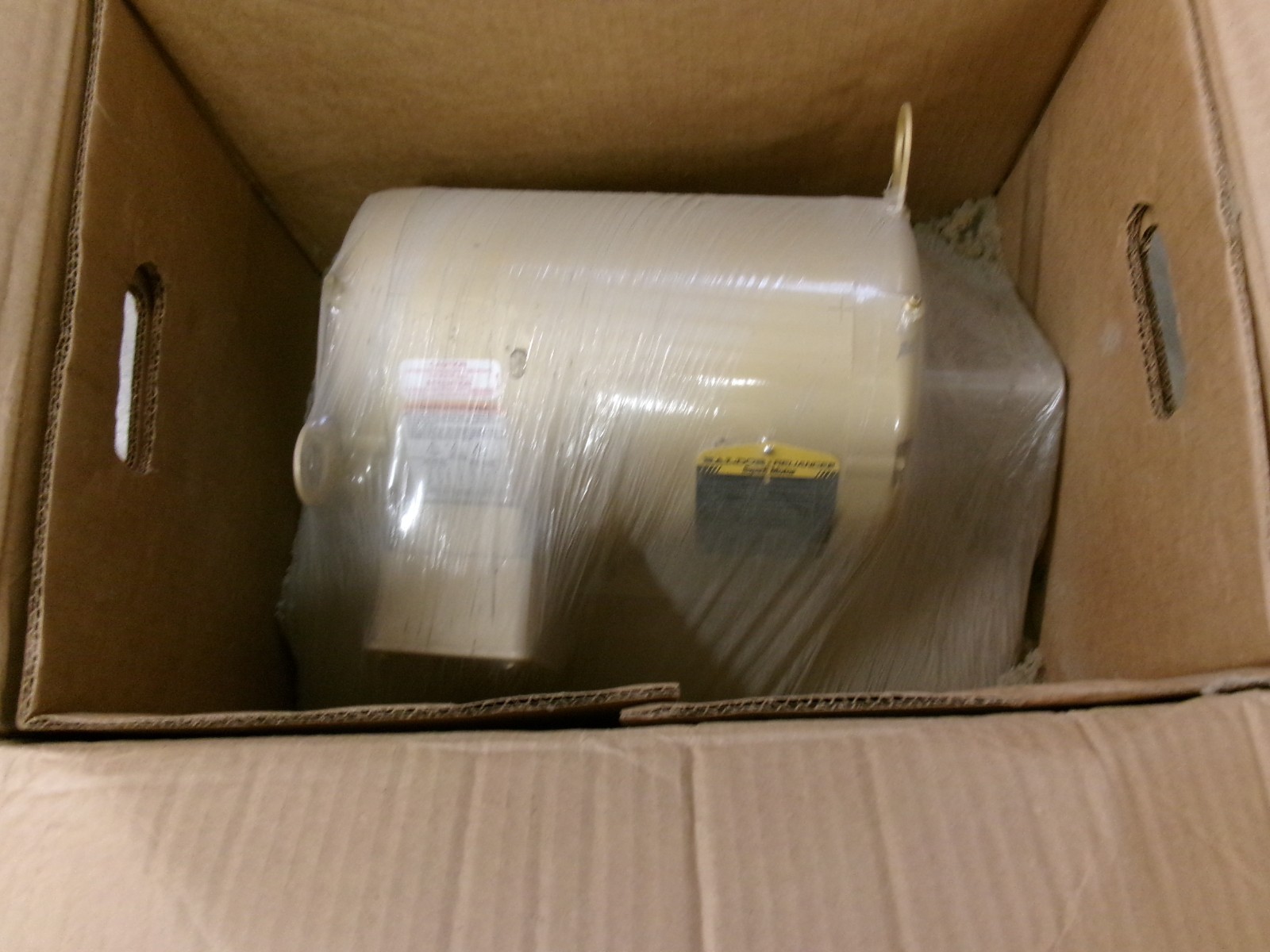 NIB BALDOR Motor 3HP 230/460V EM3211T