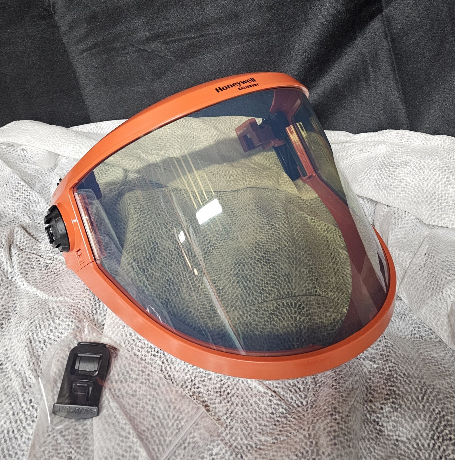 Honeywell SALISBURY ELECTRIC ARC FLASH FACE SHIELD PrismShield AS1200-SPL CAT 2