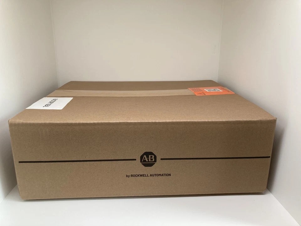 2711P-T15C22D9P Allen-Bradley PanelView Plus 7 Terminal In Box 2711PT15C22D9P