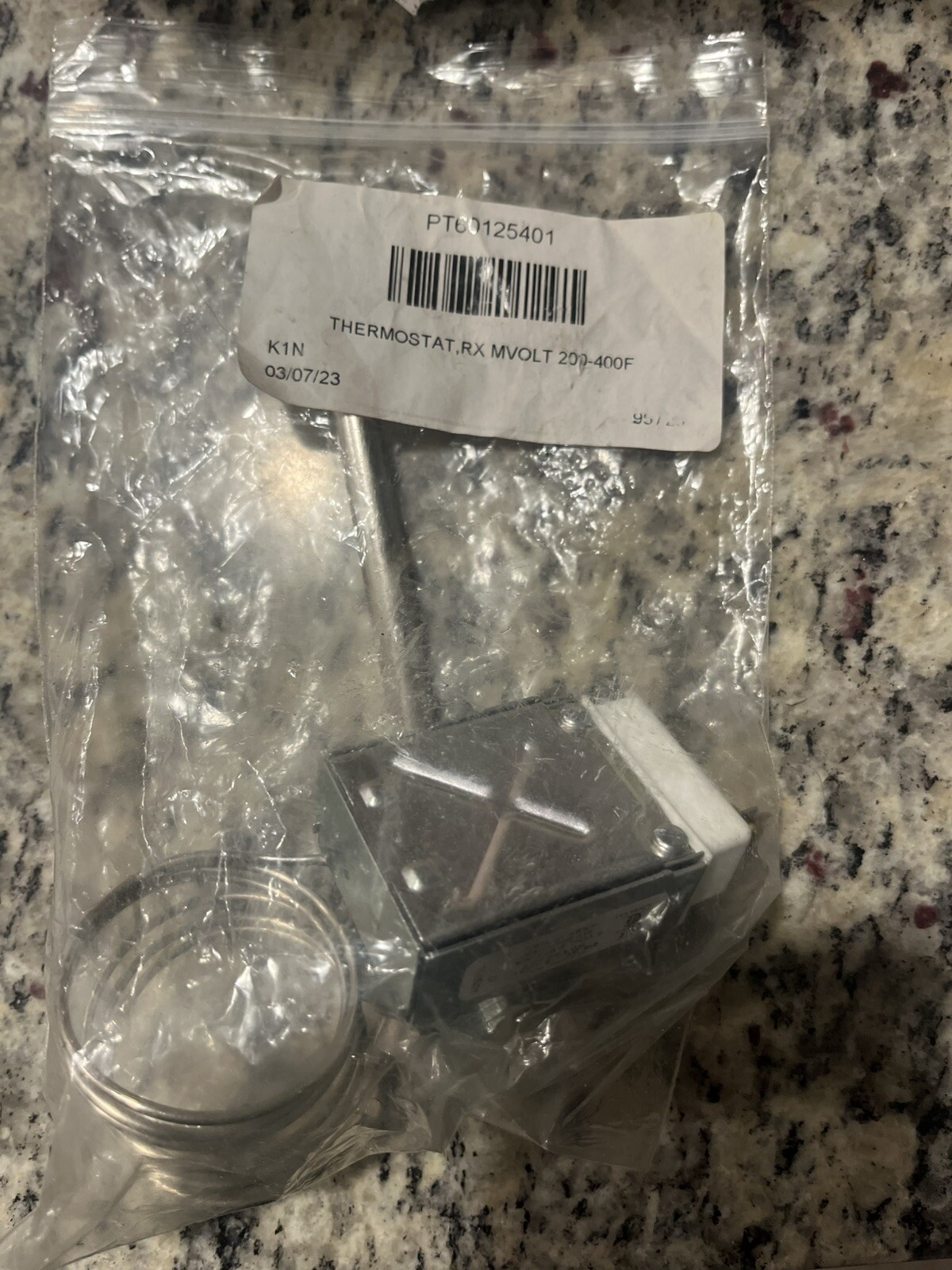 PT60125401 Pitco Thermostat Millivolt. (Models it fits in pictures) Have 2.