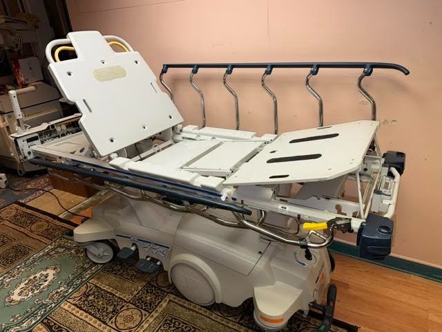 Stryker 1027 big wheel stretcher