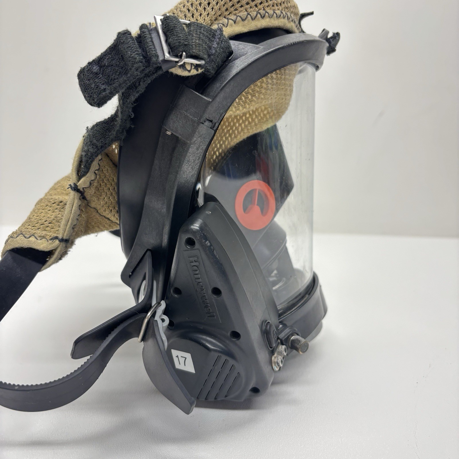 Honeywell Titan SCBA Full Face Firefighter Respirator Gas Mask Voice Amp Size M