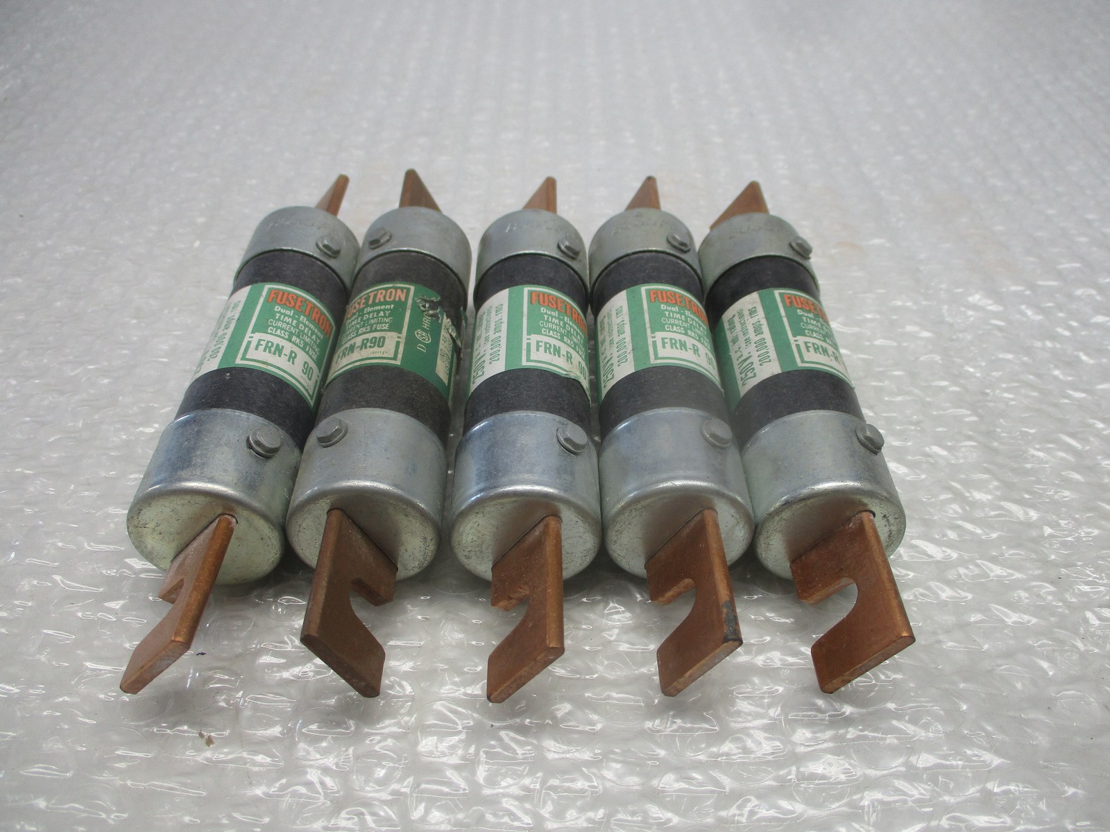 FUSETRON FRN-R-90 FUSE GREEN LOT OF 5 (AS PICTURED) NSNP