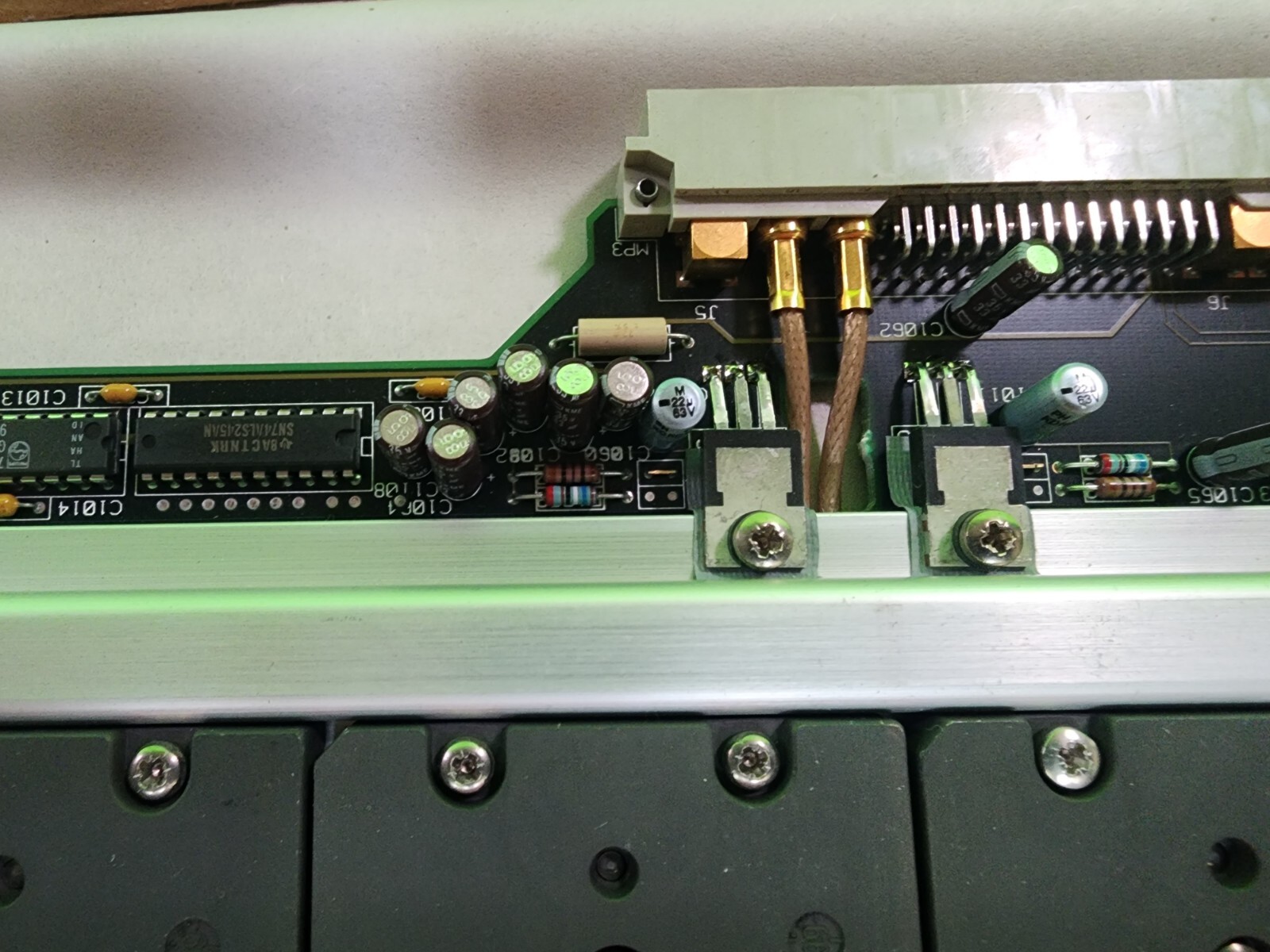 HP/ Agilent 83000 E2770-66501P PCB Board- With 8each – 8mb Modules E2778- 86502