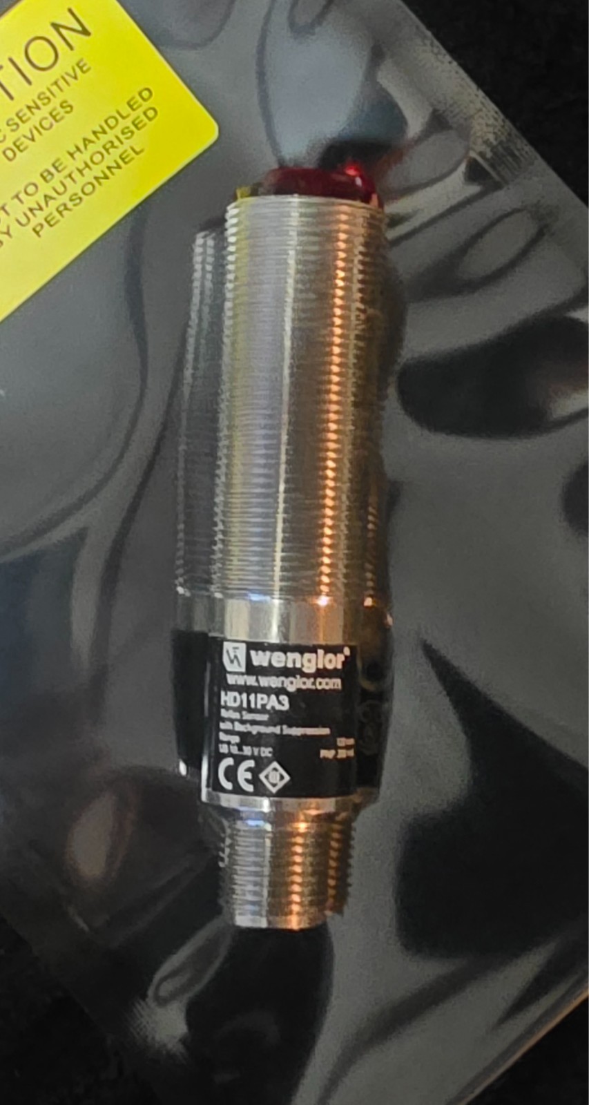 WENGLOR HD11PA3 High-Performance Reflex Sensor
