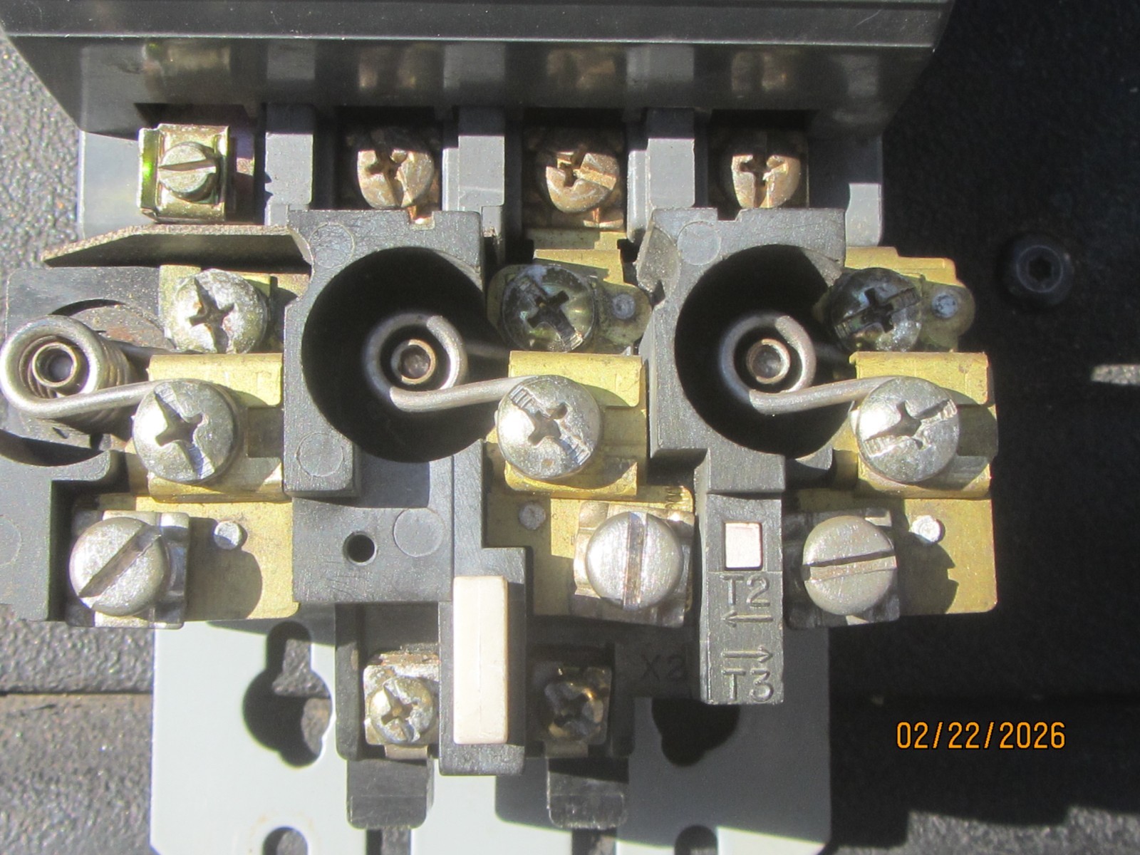 Furnas NEMA 1 starter #14DP32A w 120/240V coil. Refurbished, nice, ready to run.