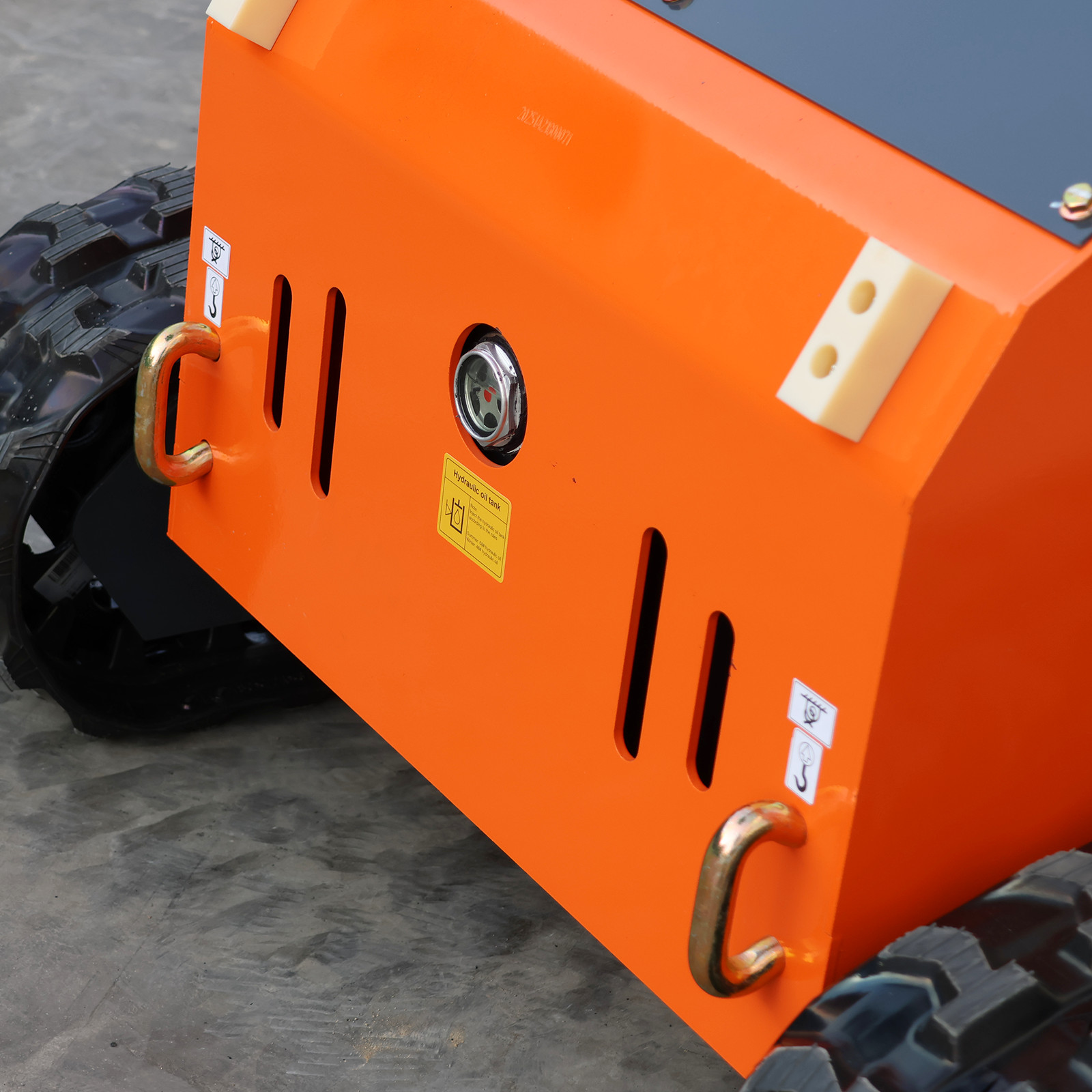 Free Shipping New MachPro MP-S330 Mini Skid Steer Track Loader 15HP Gasoline EPA