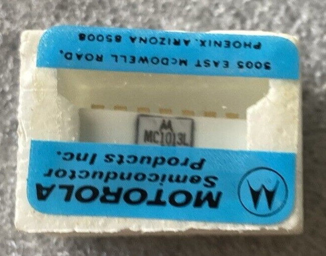 Motorola MC1013L AC-Coupled J-K Flip-Flop IC Gold MECL II 85 MHz