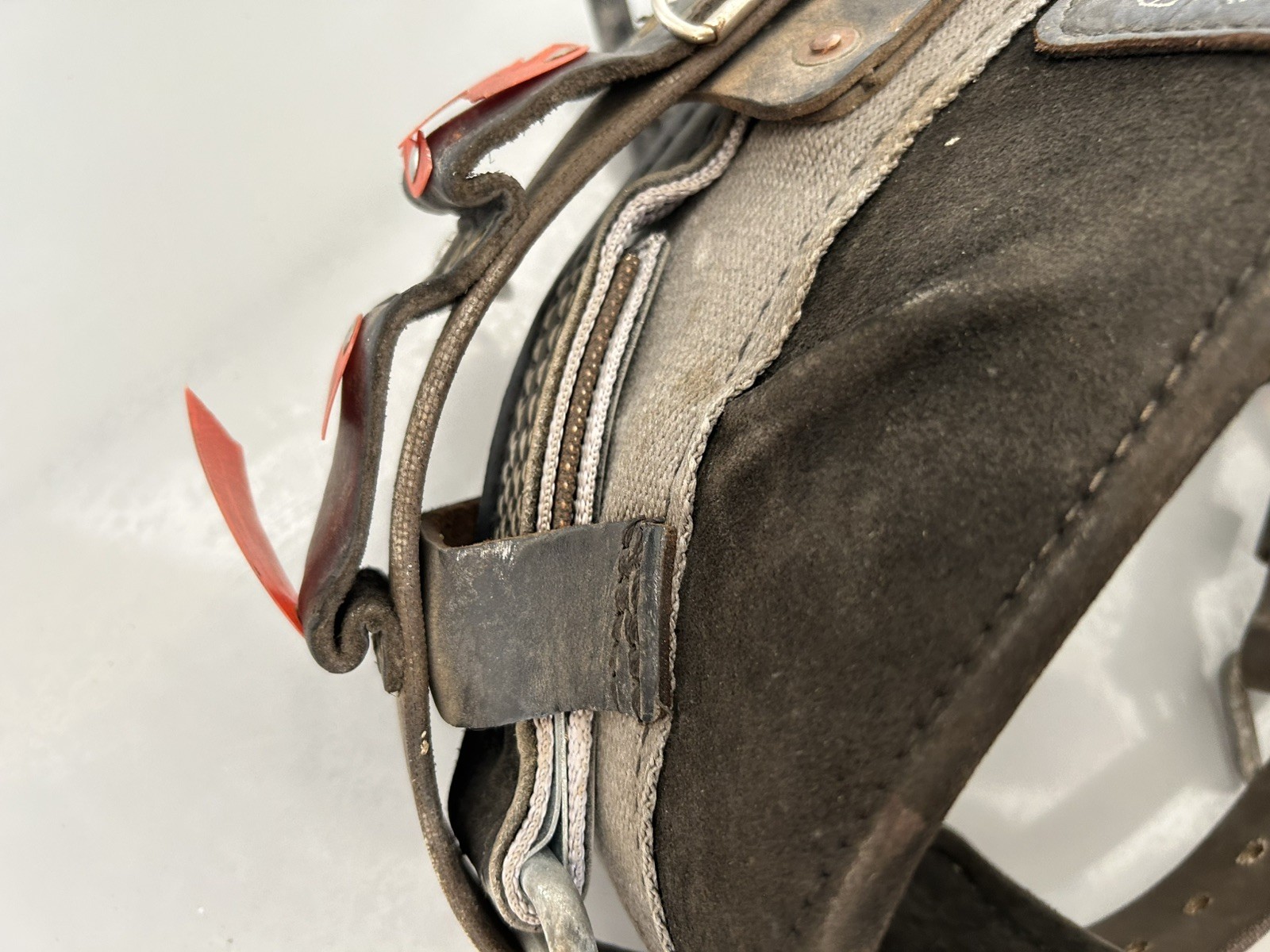 Buckingham Lightweight Lineman Belt 1993F & Tool pouch Size 21 | 5/2007