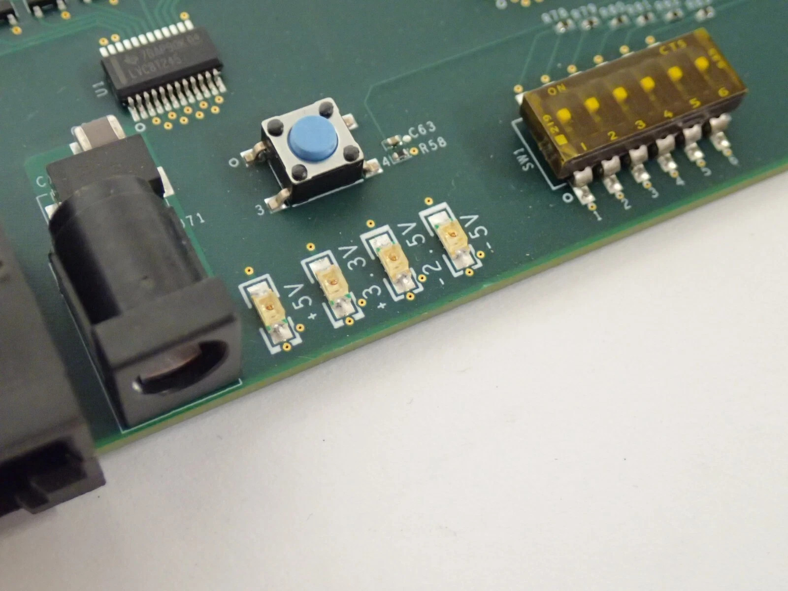 VELODYNE LIDAR ACTIVE TARGET BD. 84-8547 (55-8547 REV 3) + POWER SUPPLY