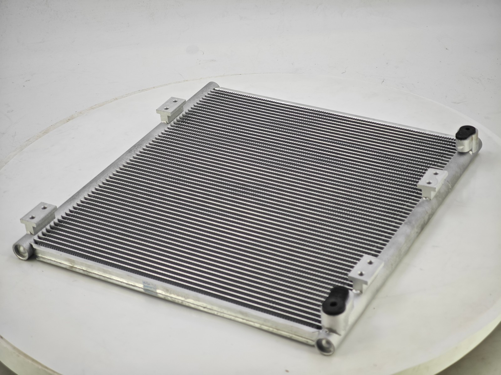 Air Conditioning Condenser T1275-72220 For Kubota L3240 L3540 L3940 L4740 L5740
