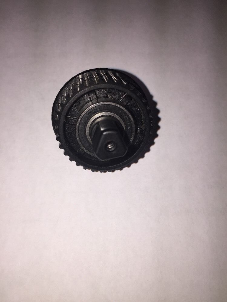 Dyson DC41/DC65/UP13/DC77 Brush Spindle & Belt Driven Gear For Cleaner Head