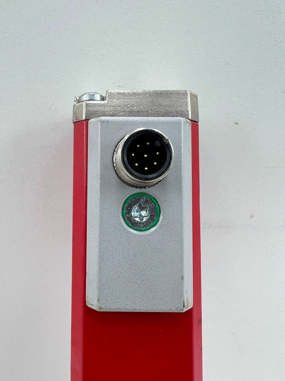 LEUZE ELECTRONIC OGS 600-140/D3-M12.8 P/N:50137475 OPTICAL GUIDANCE SENSOR