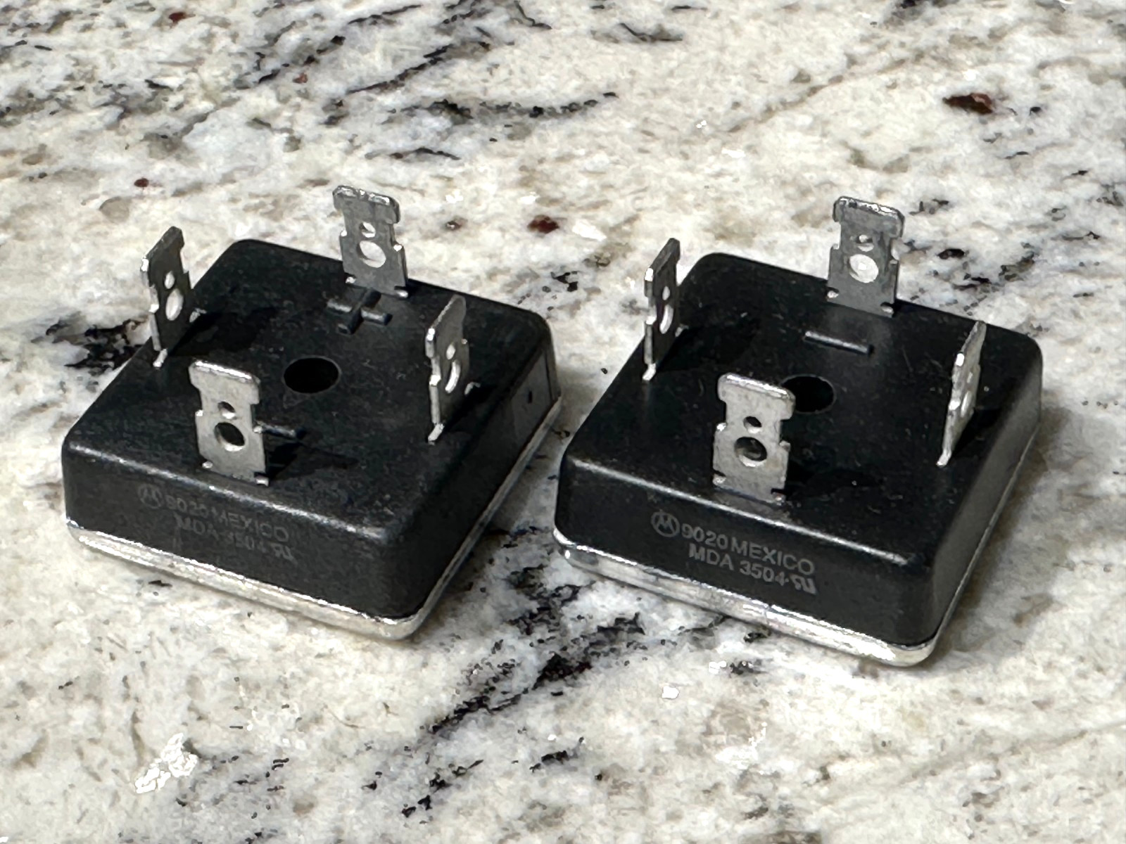 MOTOROLA MDA3504 400 Volt 35 Amp Bridge Rectifier Lot of 2 NOS Made in Mexico
