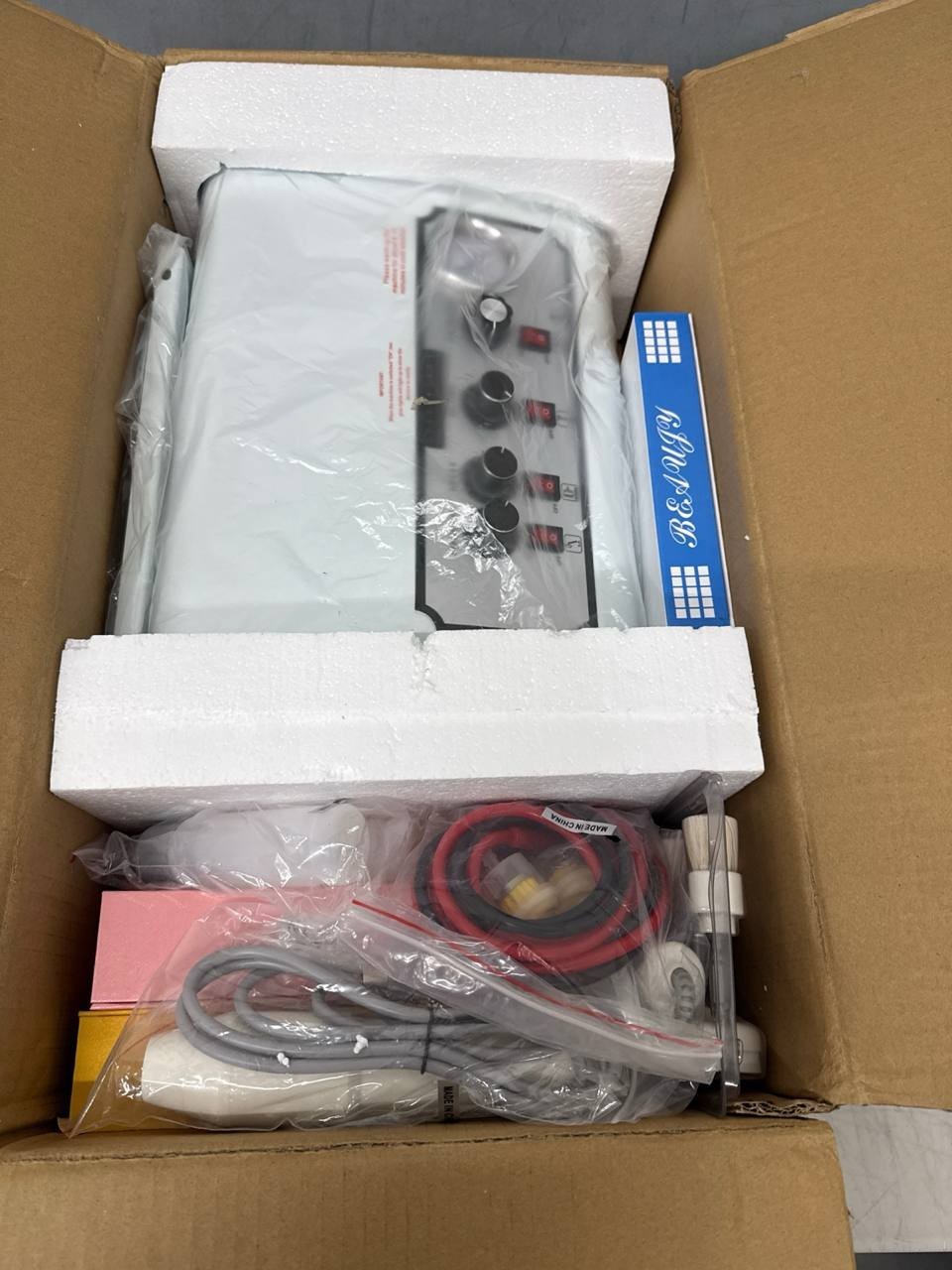 eMark Beauty 6 in 1 Multifunction Facial Machine Sku: 3026 – Brand New