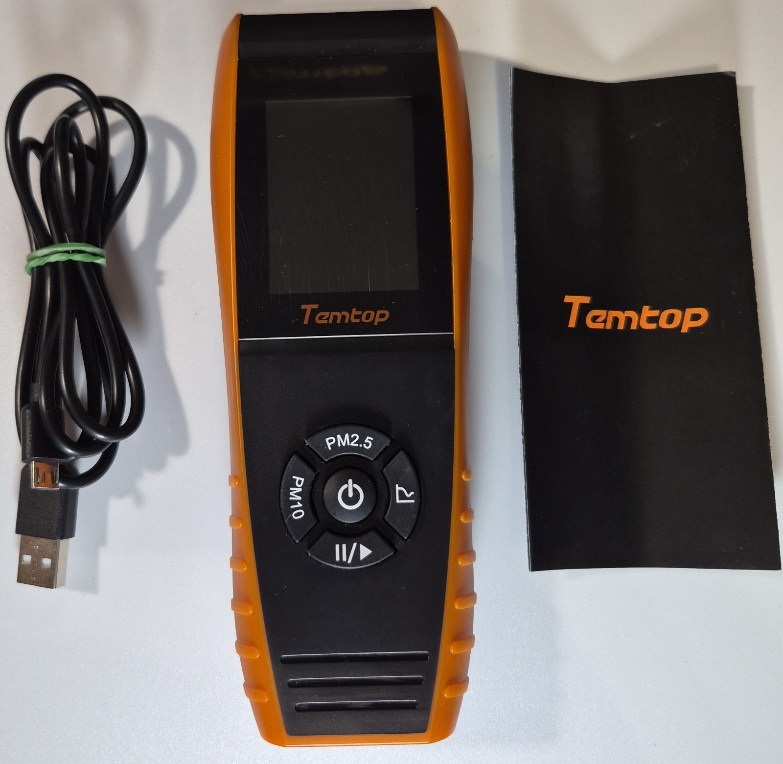 Temtop PM2.5 Monitor P600 Essential Air Quality LCD Display Particle Meter inBox