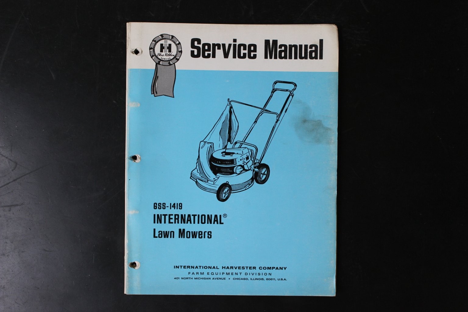 Vintage INTERNATIONAL GSS-1419 Lawn Mowers Service Manual 1971 OEM Repair