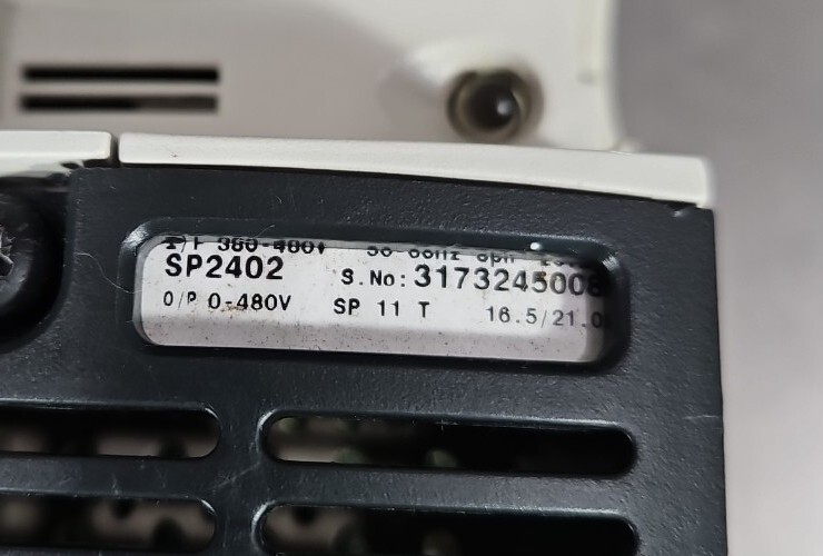 Control Techniques SP2402 Emerson Unidrive SP 7.5/11 kW. Loc1F