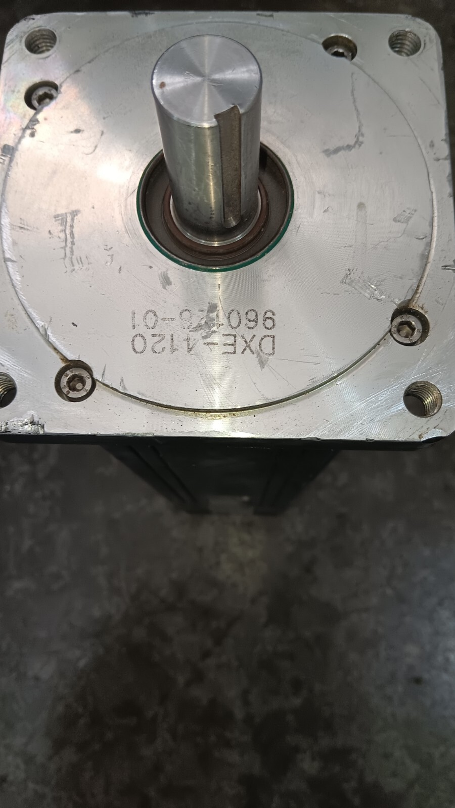 Emerson CONTROL TECHNIQUES DXE-4120W Servo Motor, 240V,DXE4120W, 960128-01