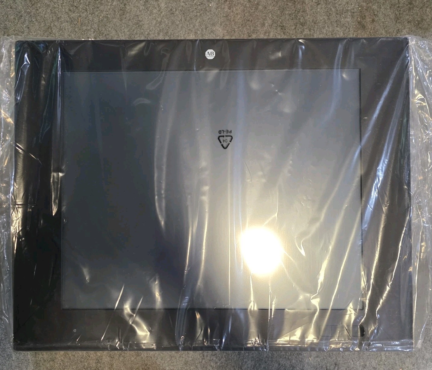 Allen Bradley Rockwell Automation 6300P-SW017 Panel PC