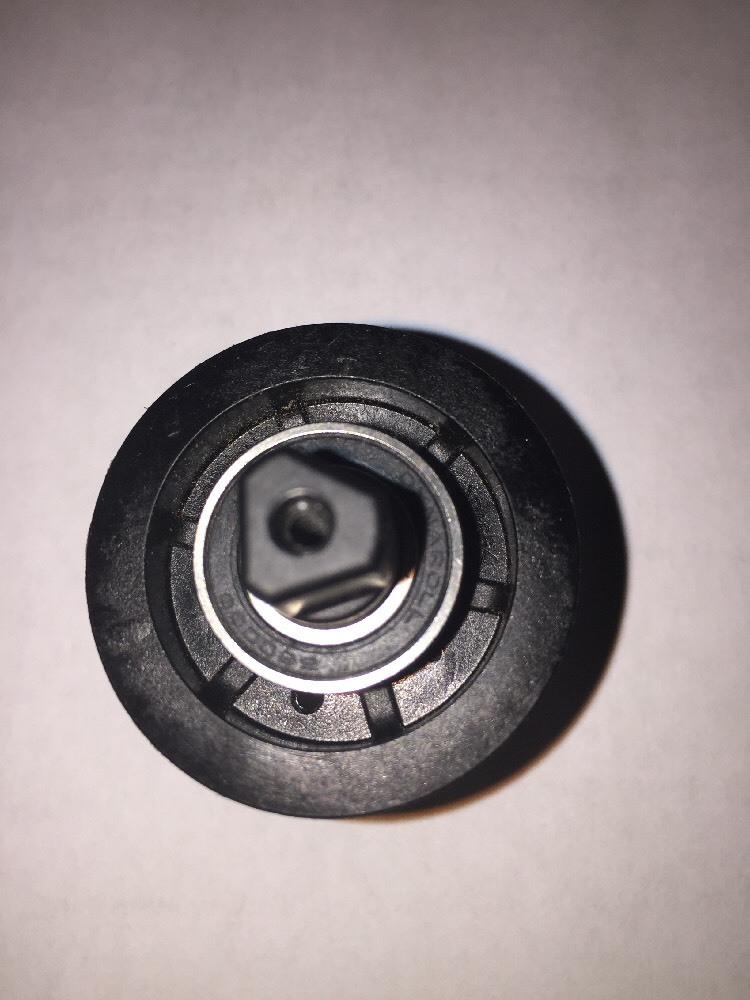 Dyson DC41/DC65/UP13/DC77 Brush Spindle & Belt Driven Gear For Cleaner Head