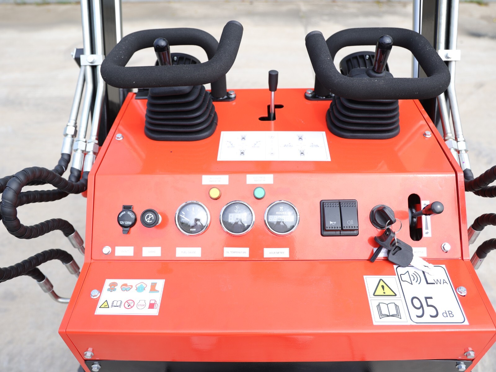 Skid-Steer Loader Tracked 22.1 HP Honda EPA Gasoline Engine for Gardens, Farming
