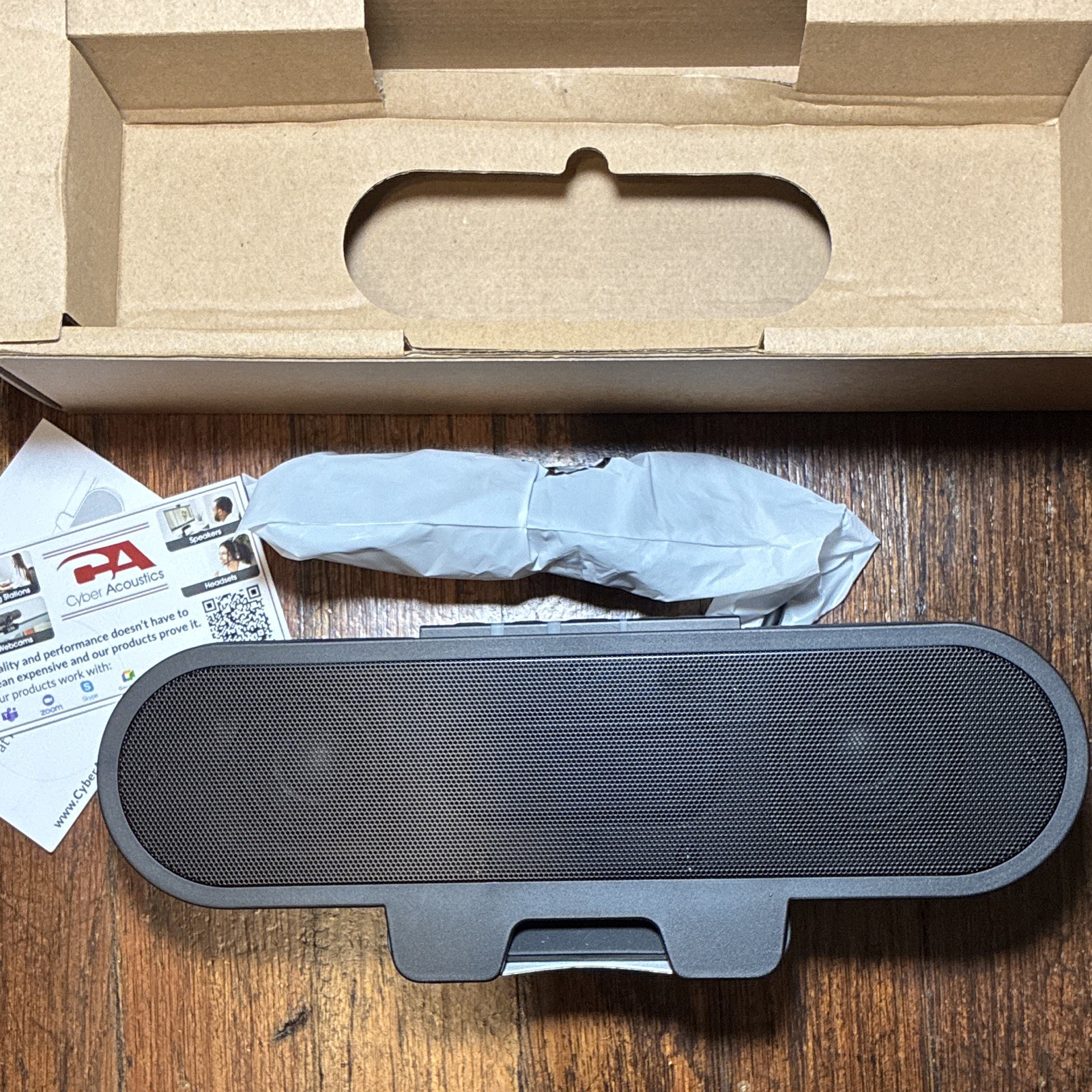 Cyber Acoustics Essential Speakerphone CA-2890 USB Bluetooth Monitor Mount