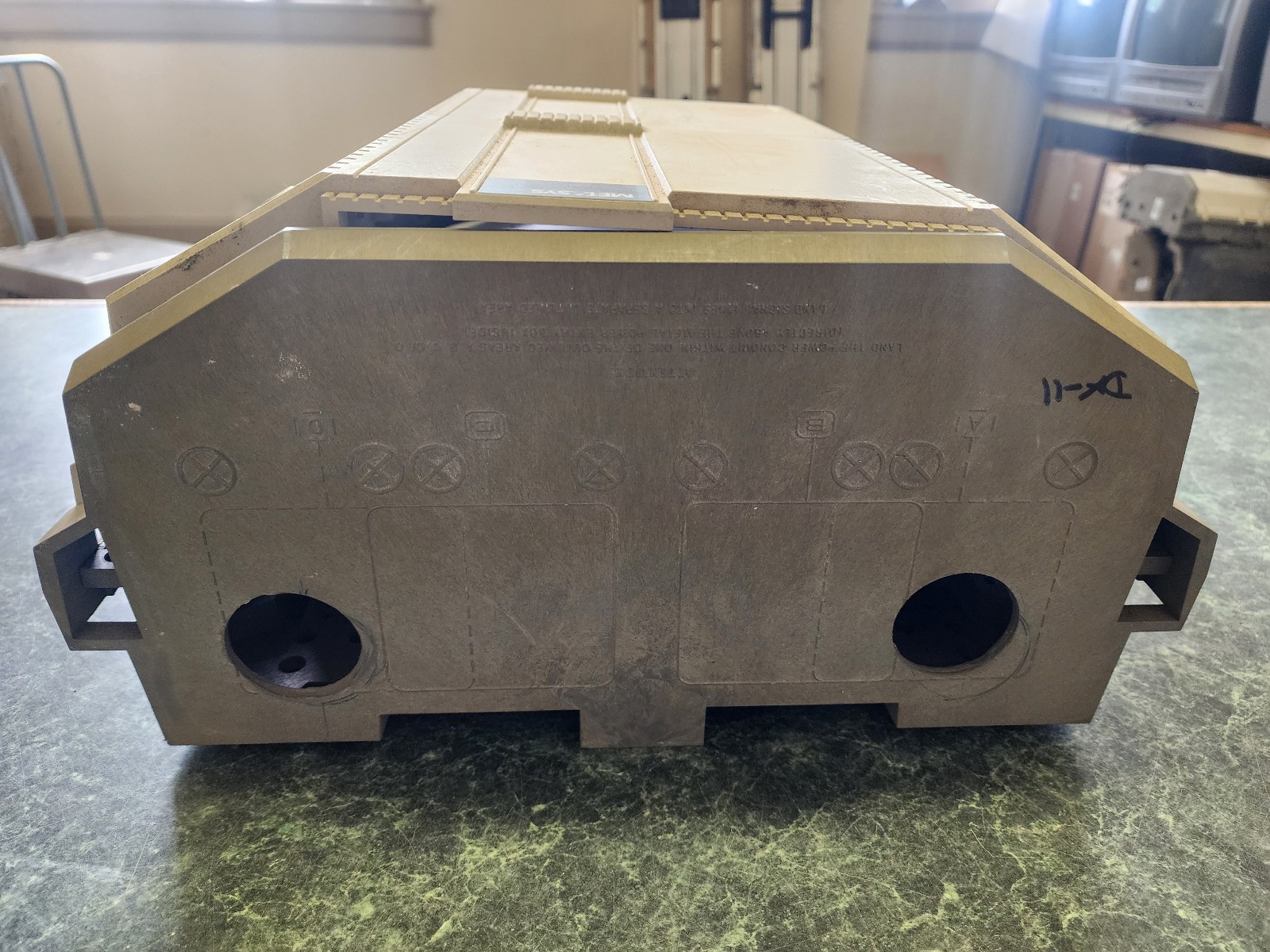 Johnson Controls METASYS Enclosure w/ DX-9100-8454 & 02-256-1034 Transformer