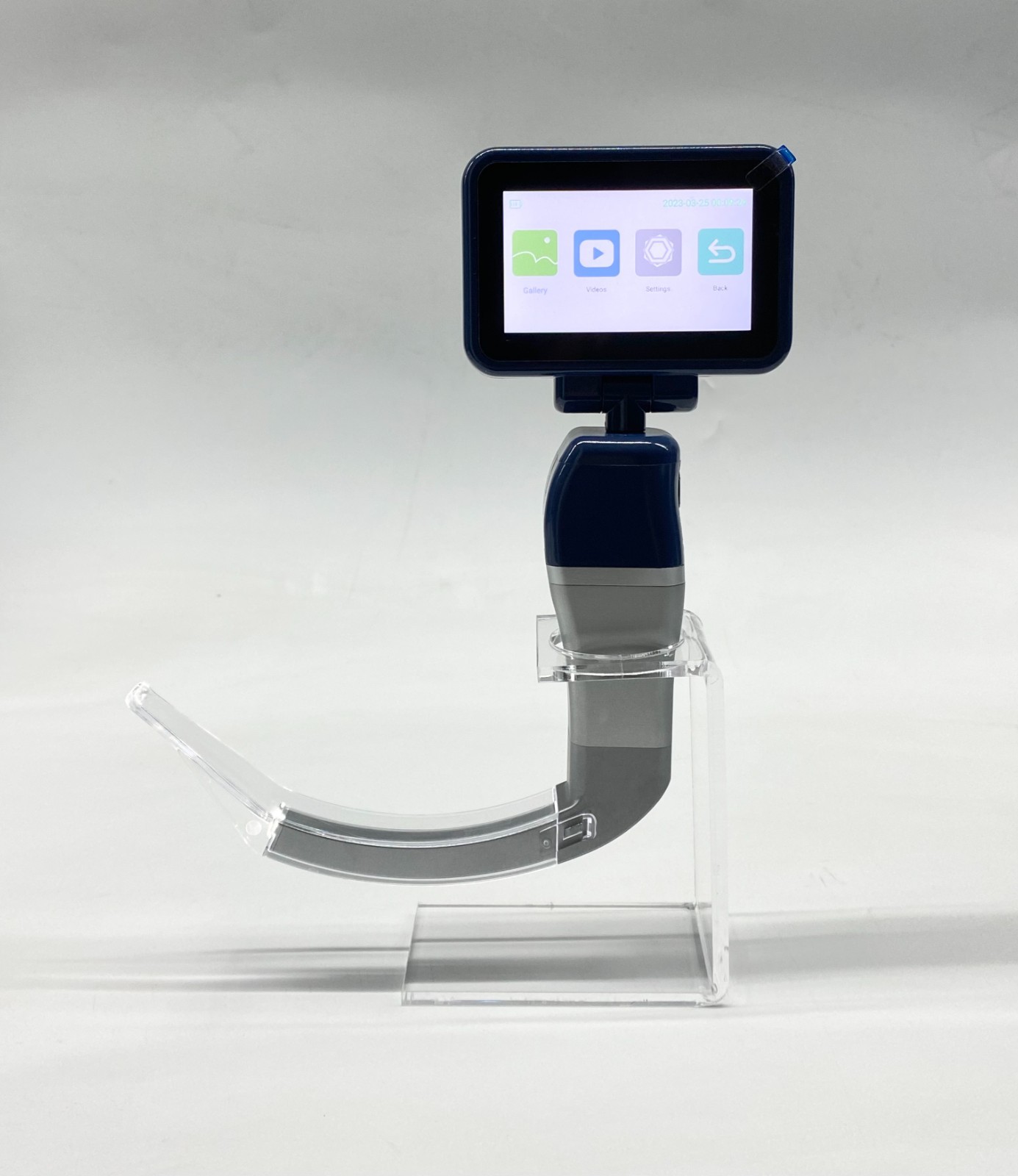 3.5″ Touch Screen Digital Video Laryngoscope With 4 size Disposable Blades