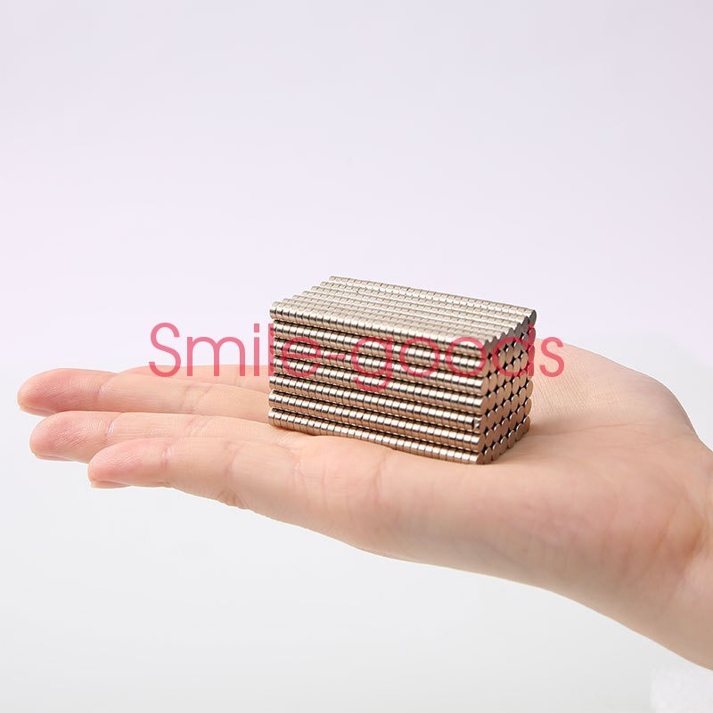 100 Neodymium Magnets Round Disc N35 Super Strong Rare Earth 5mm X 1mm Lot USA