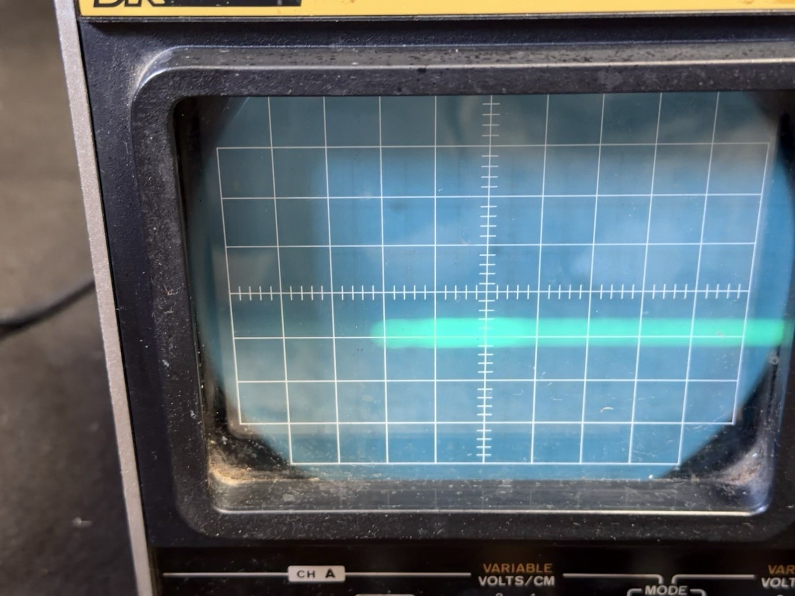 Vintage B&K Precision 1474 30mhz Oscilloscope Turns On