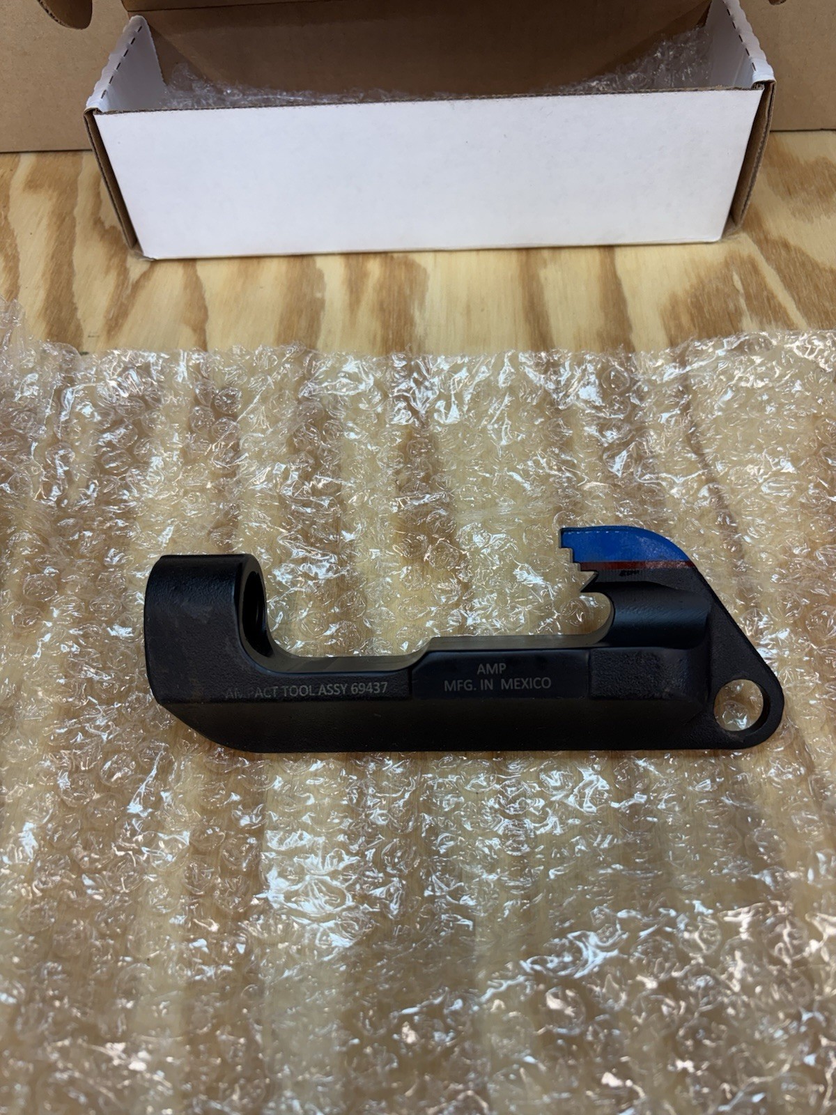 TE Connectivity AMPact Small Tool Head 47667-8 Black MPN 47667-8 Made in Mexico