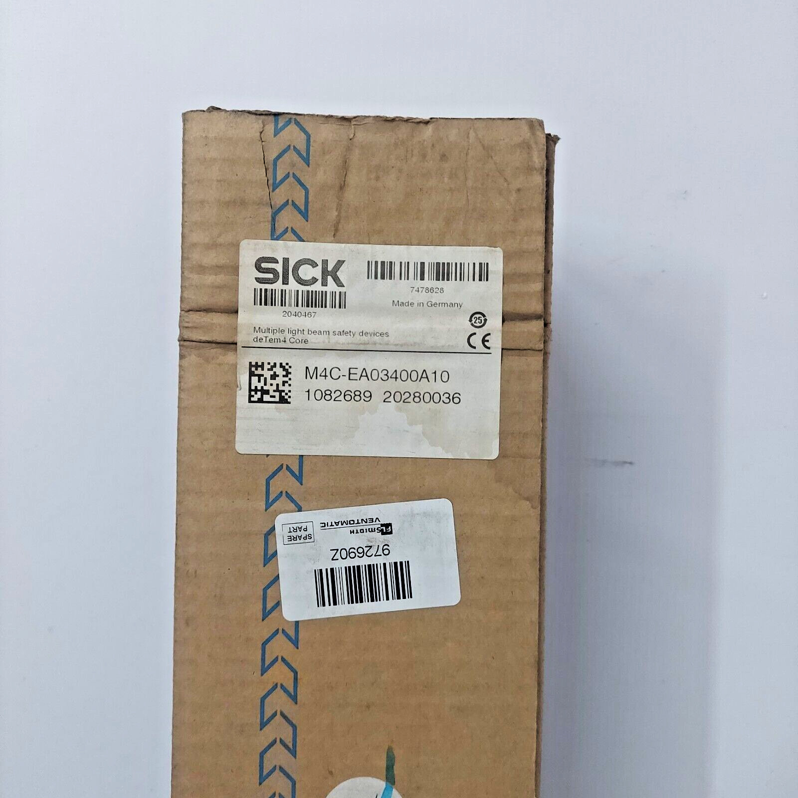 NEW SICK M4C-EA03400A10 / M4CEA03400A10 MULTIPLE LIGHT BEAM SAFETY GERMANY