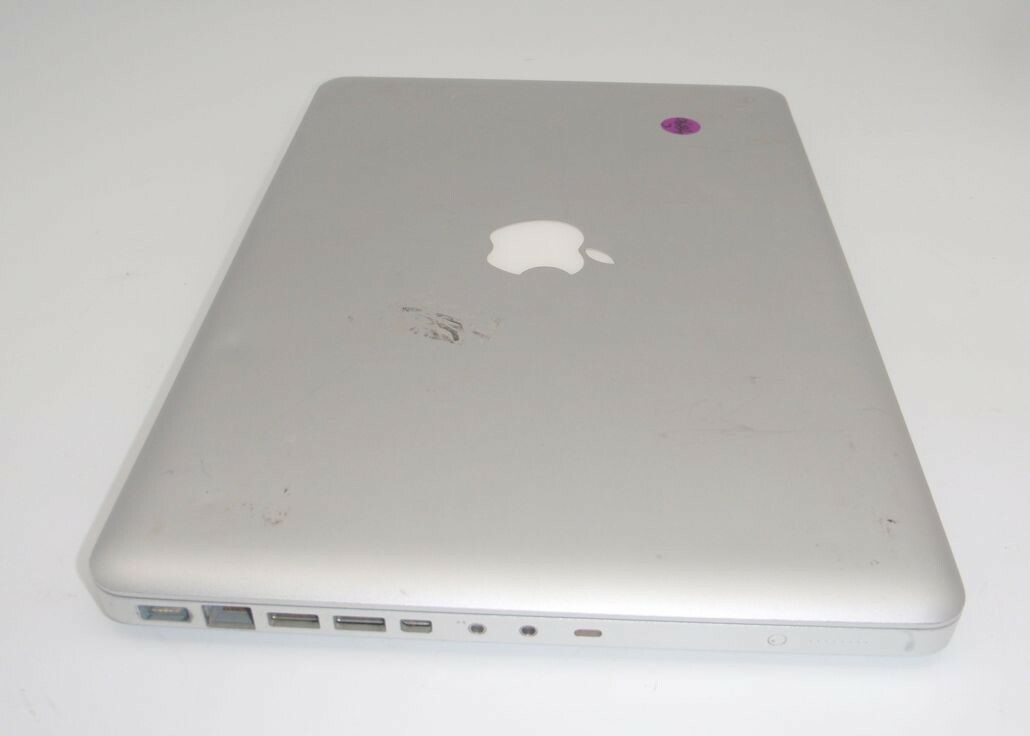 Apple MacBook