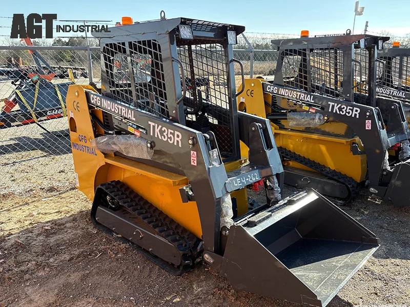 2026 NEW 1.5Ton Skid Steer Loader Tracked 32.8 HP RATO R999D EPA Gasoline Engine