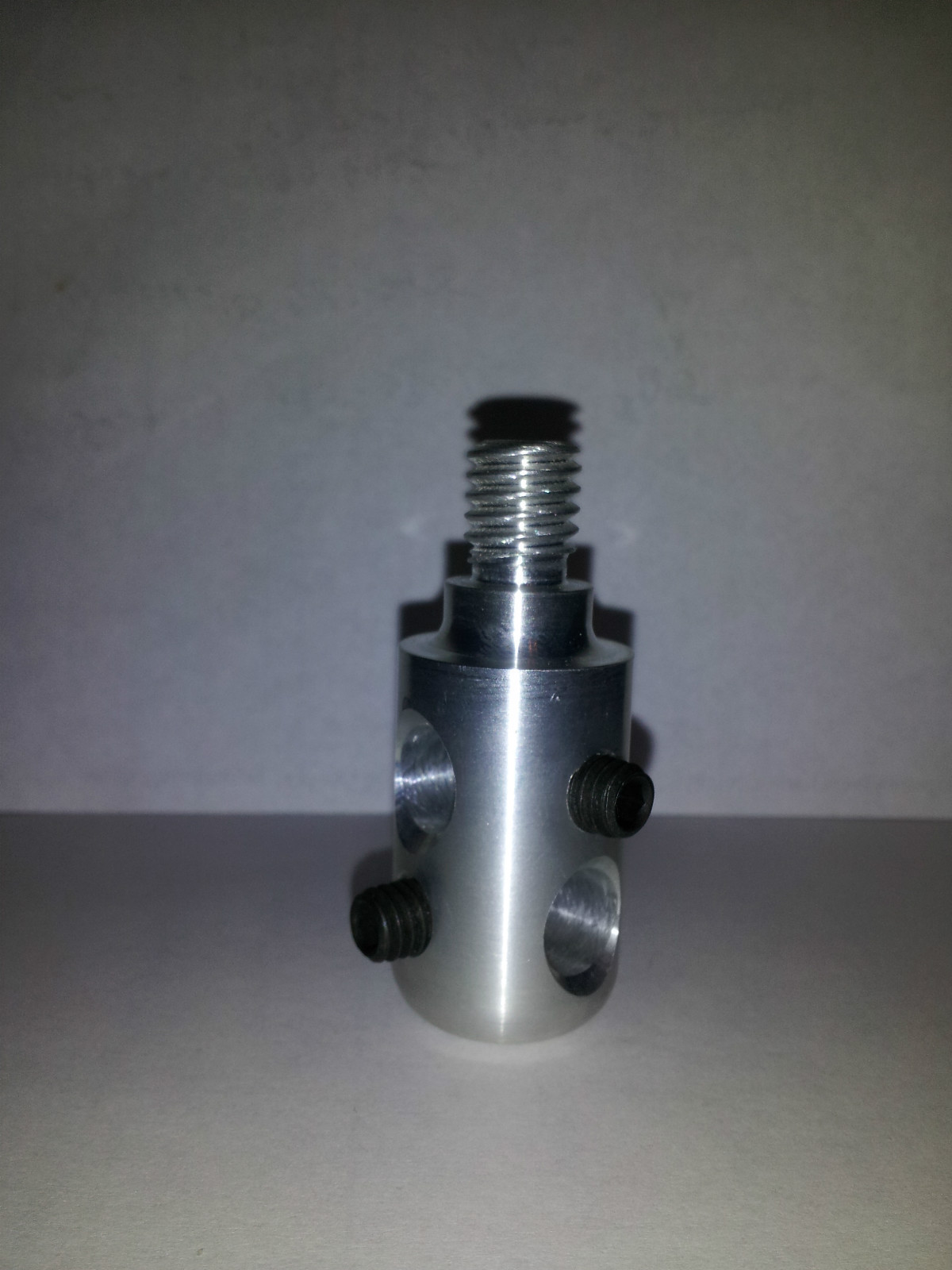Air duct cleaning brush holder adapter with set screws 2 1/2″ long