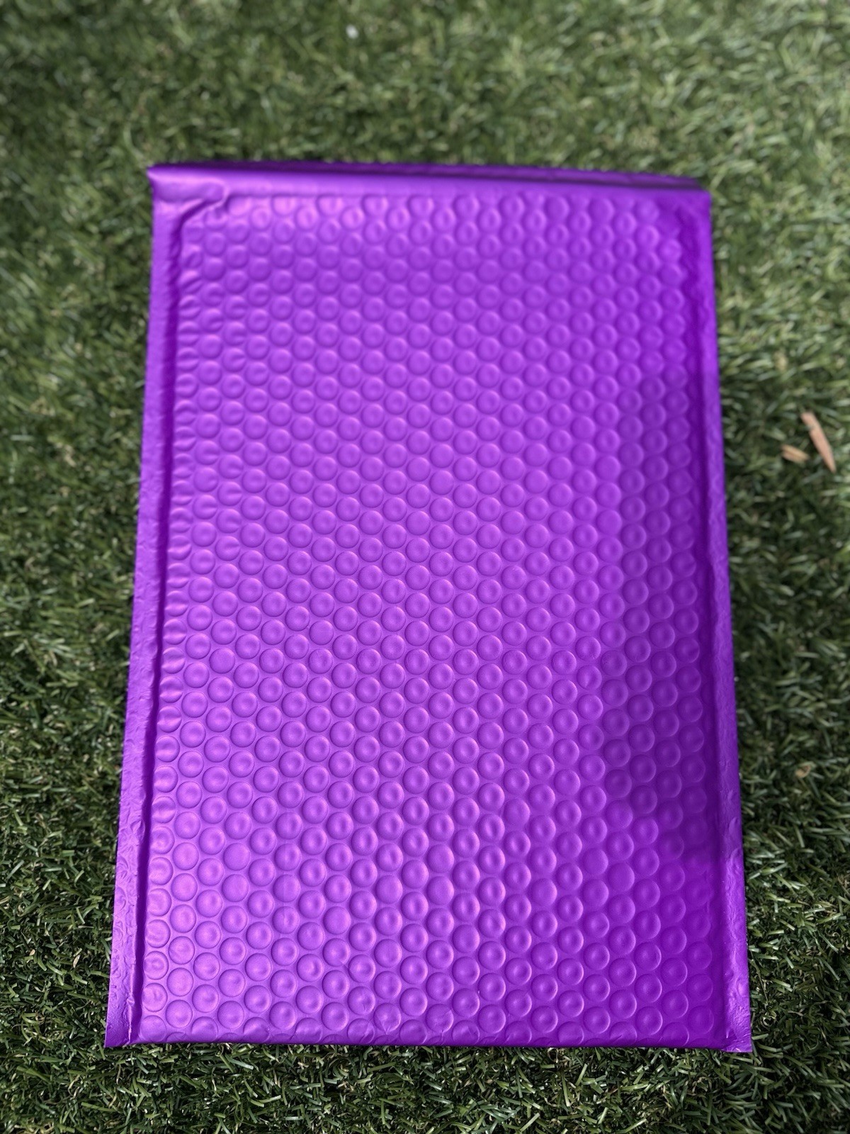 8.5×12 (8.5×11) Poly Bubble Mailer Padded Envelope Metallic Purple Color 100 CT